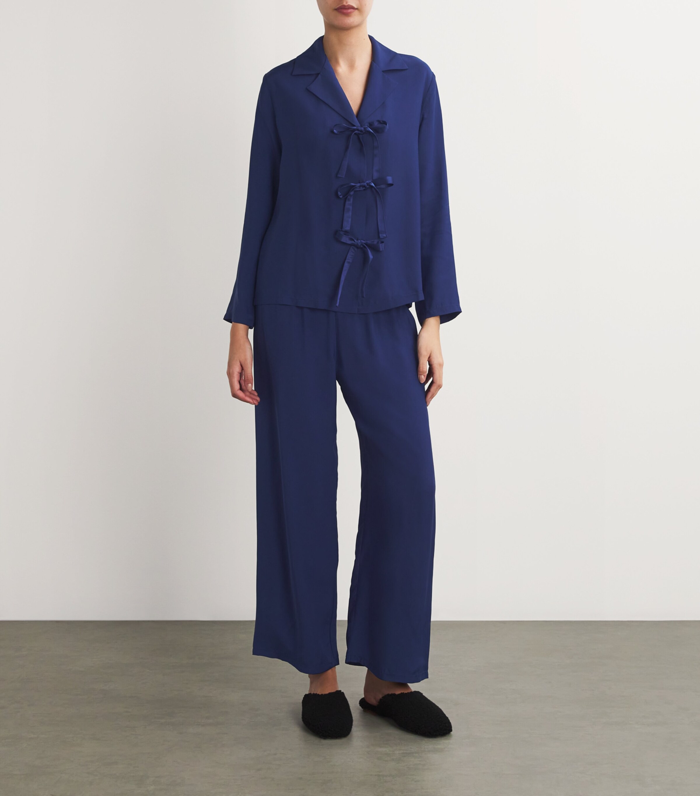 Sleeper Womens The Bow Pyjama Set Navy Image 2