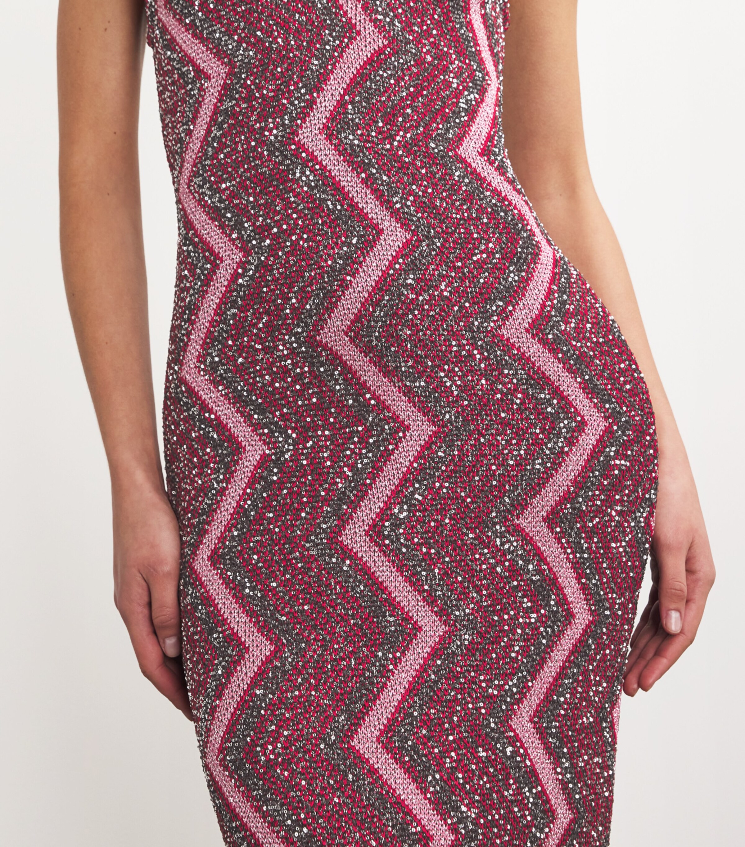 V-Neck Maxi Dress S4165 RED ROSE BLACK Image 6