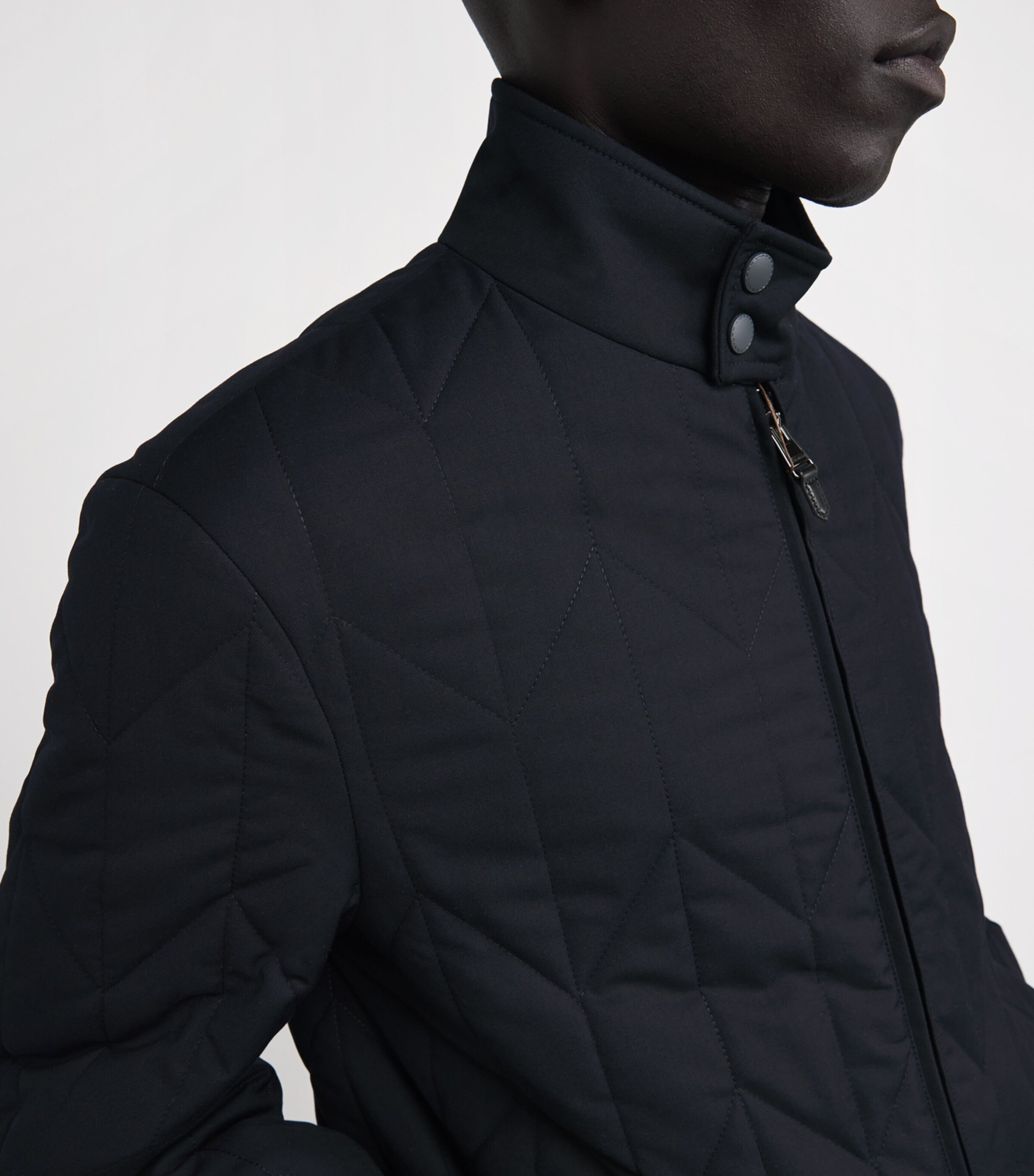 Quilted Hybrid Jacket 301 Image 6