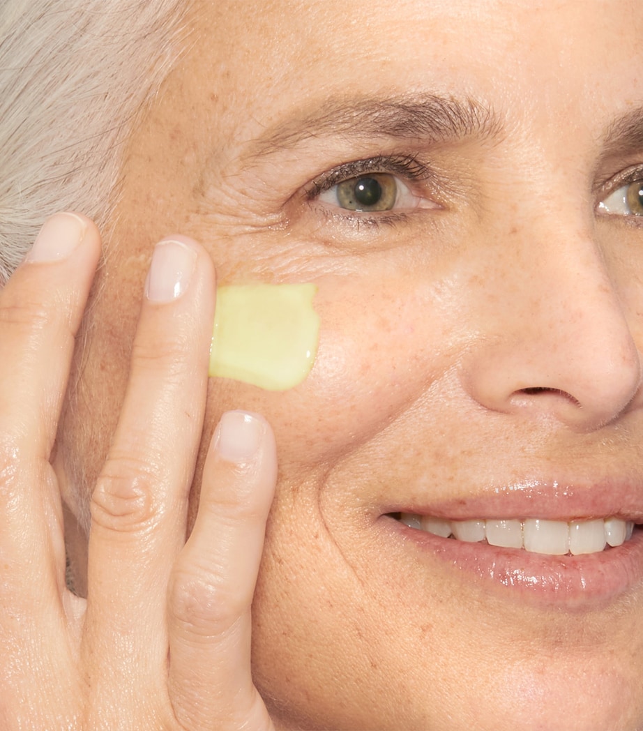 Dynamic Retinol Renewal Serum (30ml) NO COLOUR Image 2