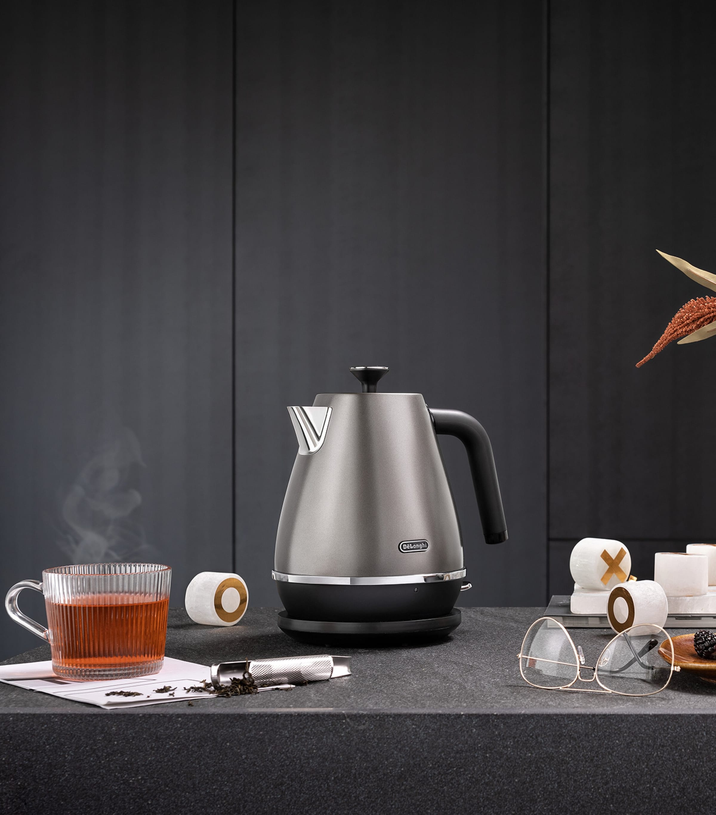 Distinta X Kettle (1.7L) TITANIUM Image 6