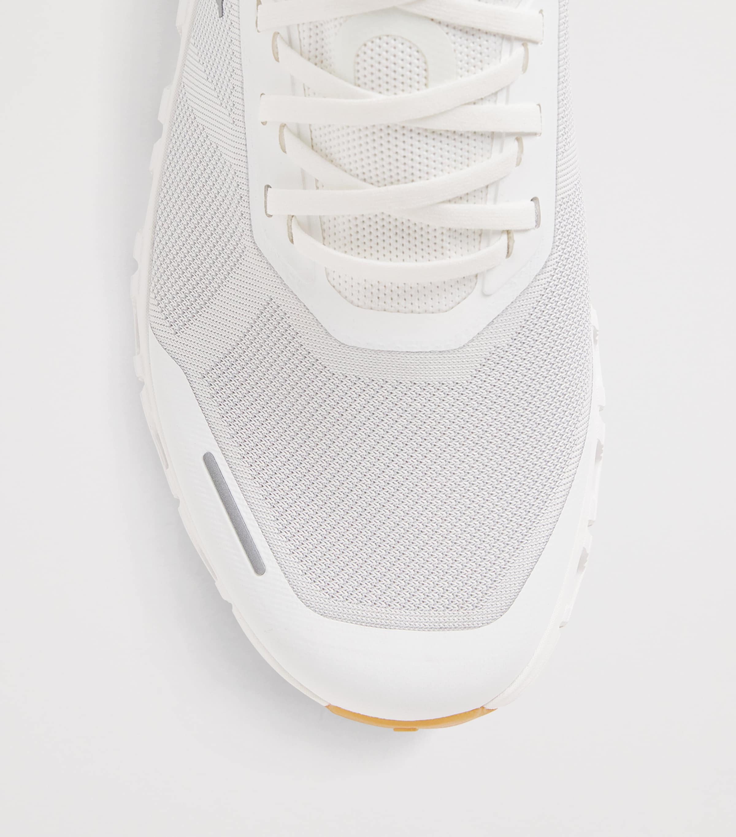 Cloud 6 Versa Trainers WHITE  WHITE Image 5