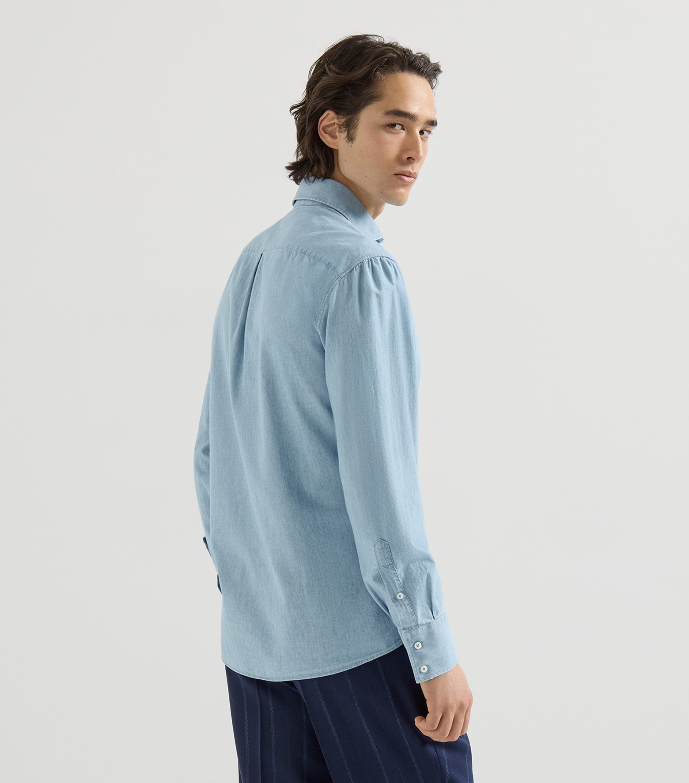 Brunello Cucinelli Mens Denim-Effect Chambray Shirt Image 5