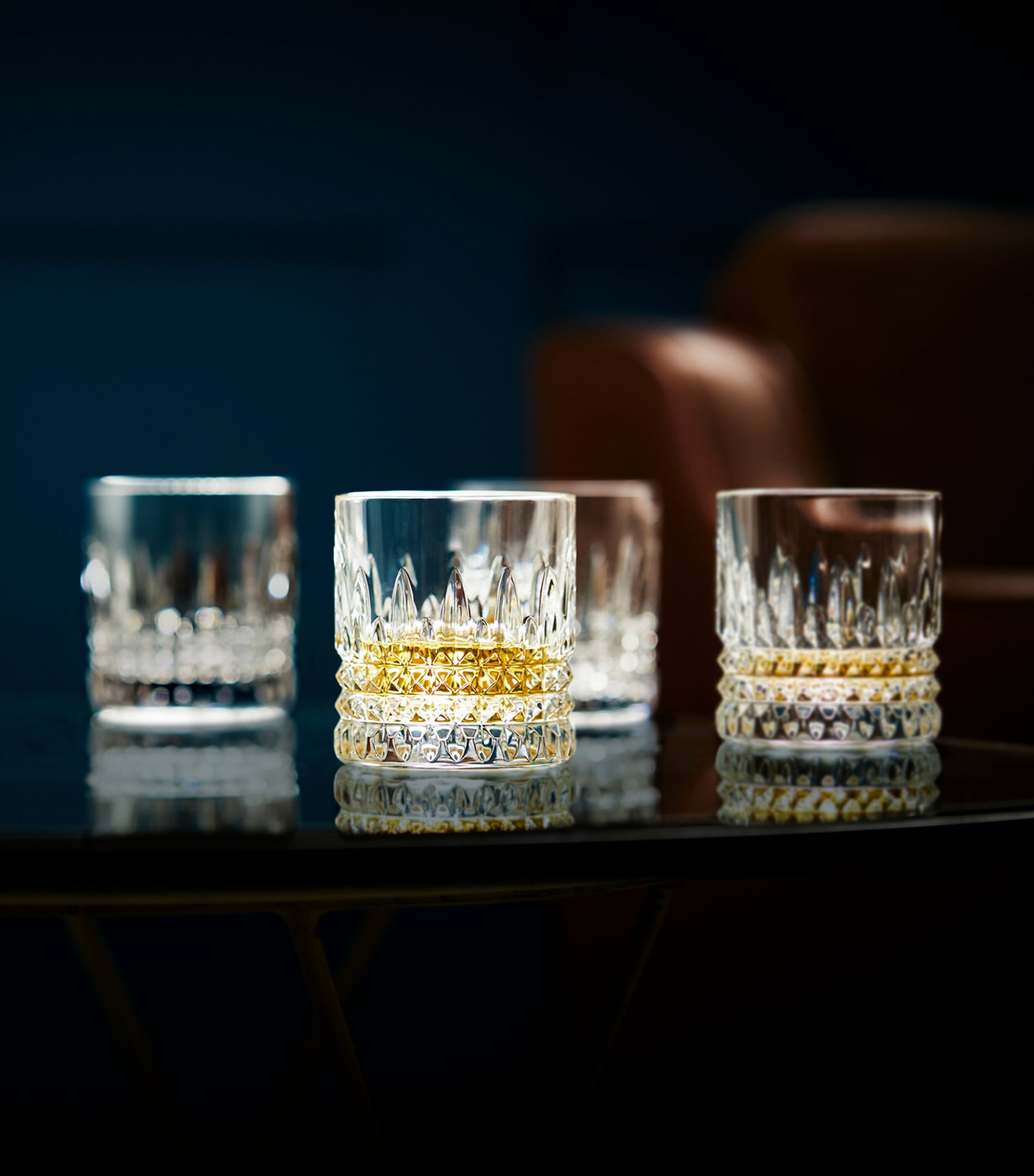 Set of 4 Lismore Diamond Tumblers (250ml) CLEAR Image 2