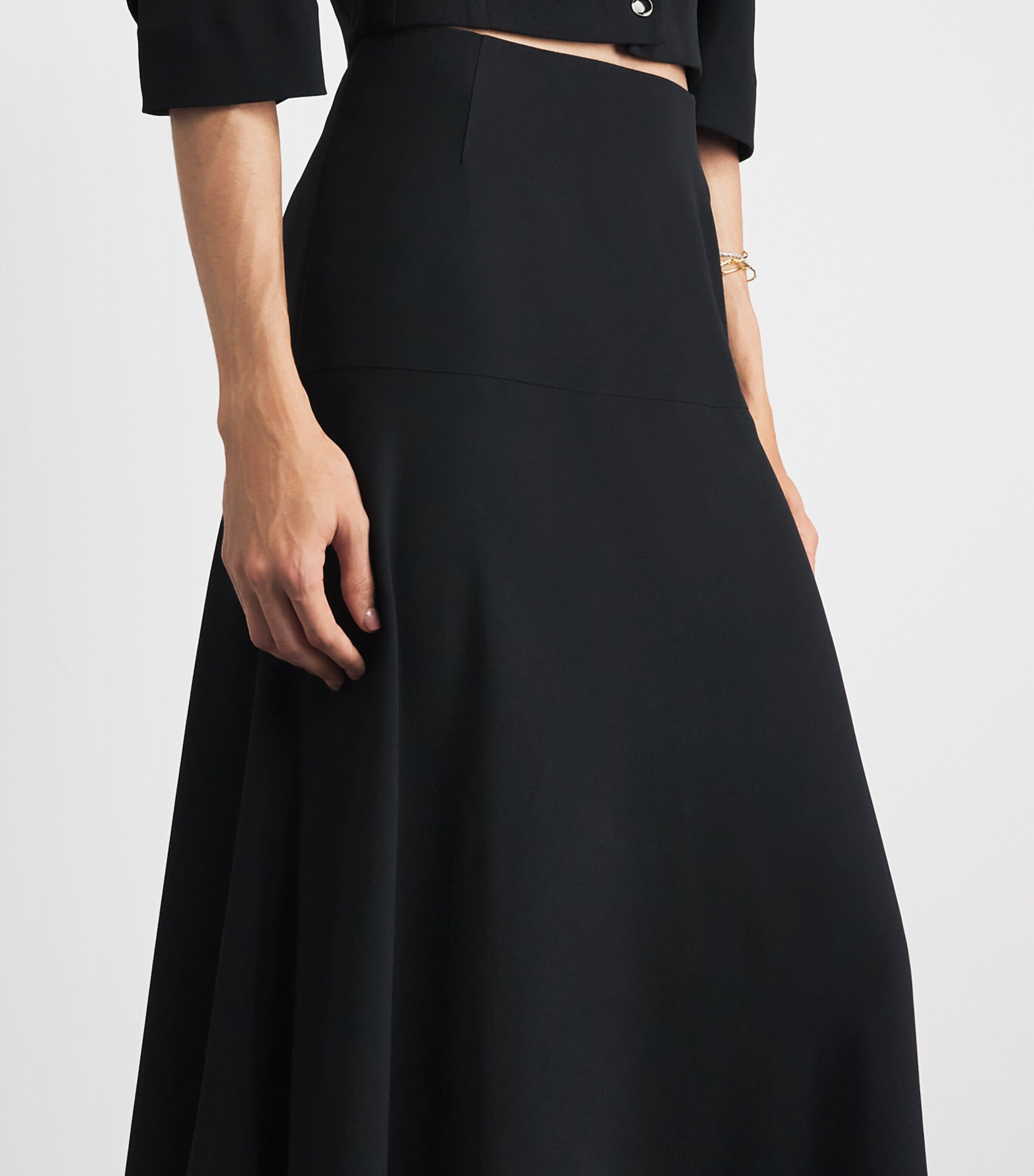 RETORI Womens Cady Half-Circle Maxi Skirt Black Image 3