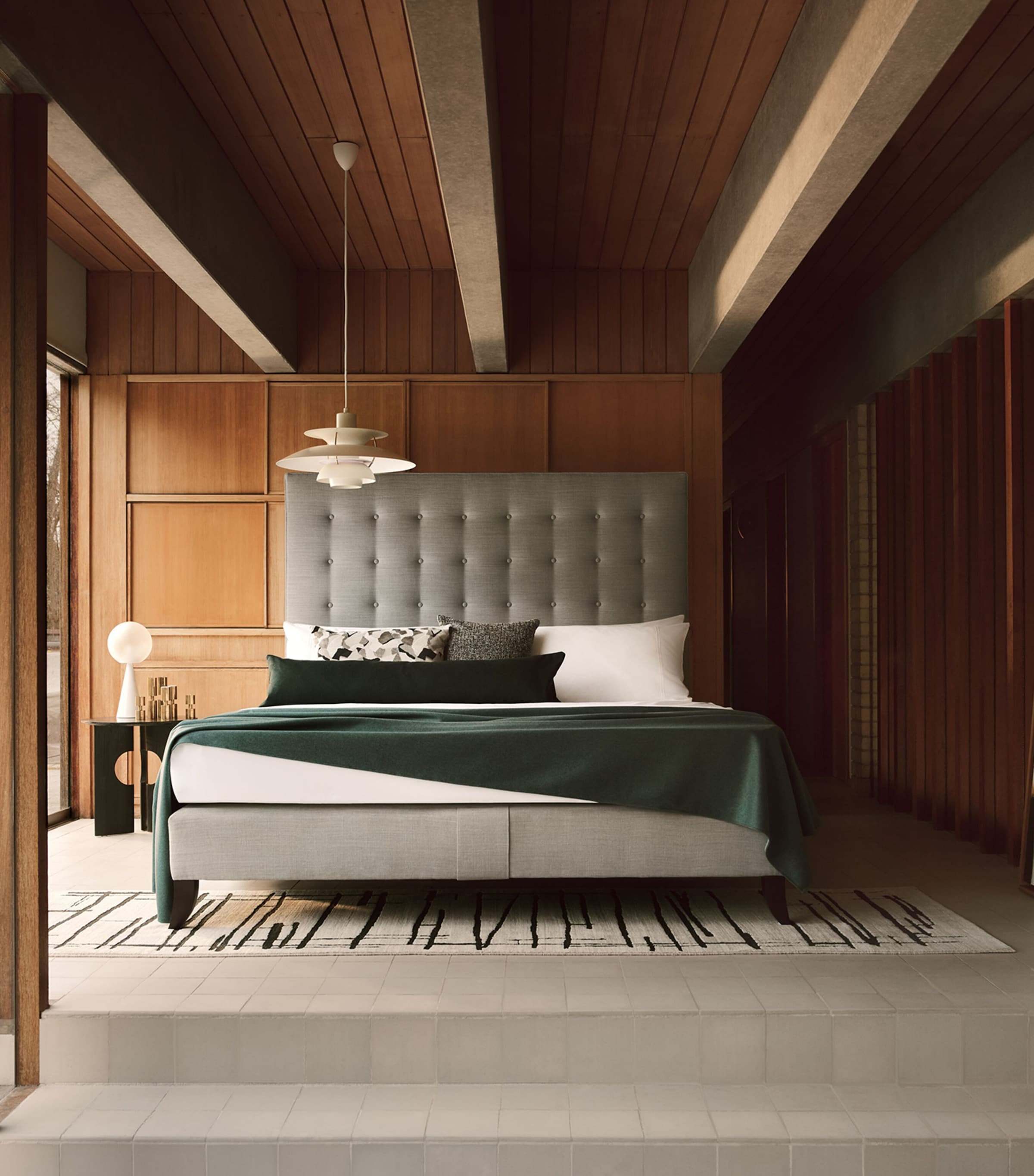 Holly Nº3 Bed GREY Image 2