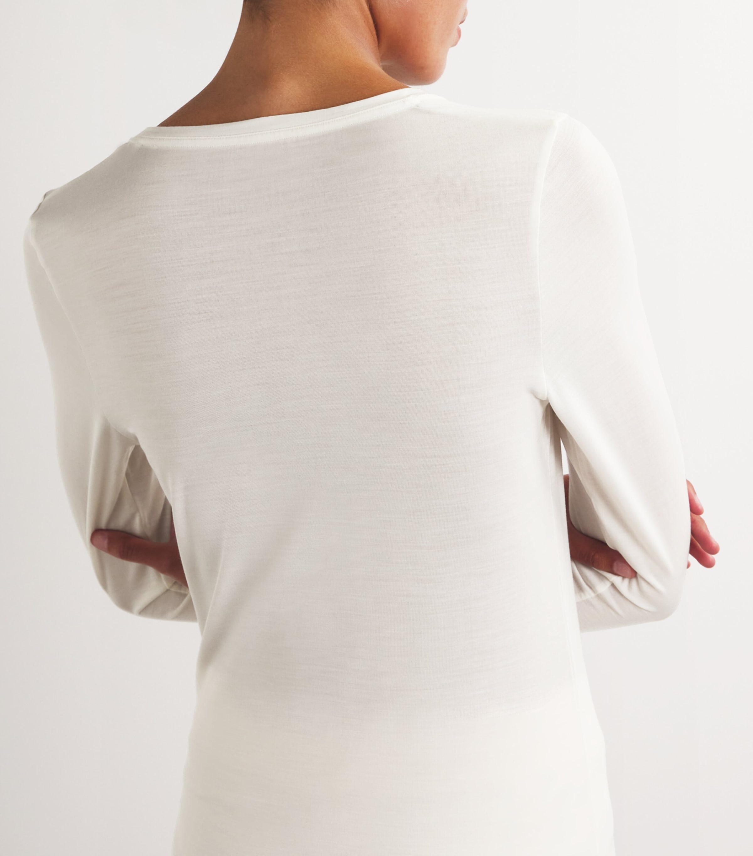 Falke Womens Long-Sleeve Daily ClimaWool T-Shirt Off White Image 6