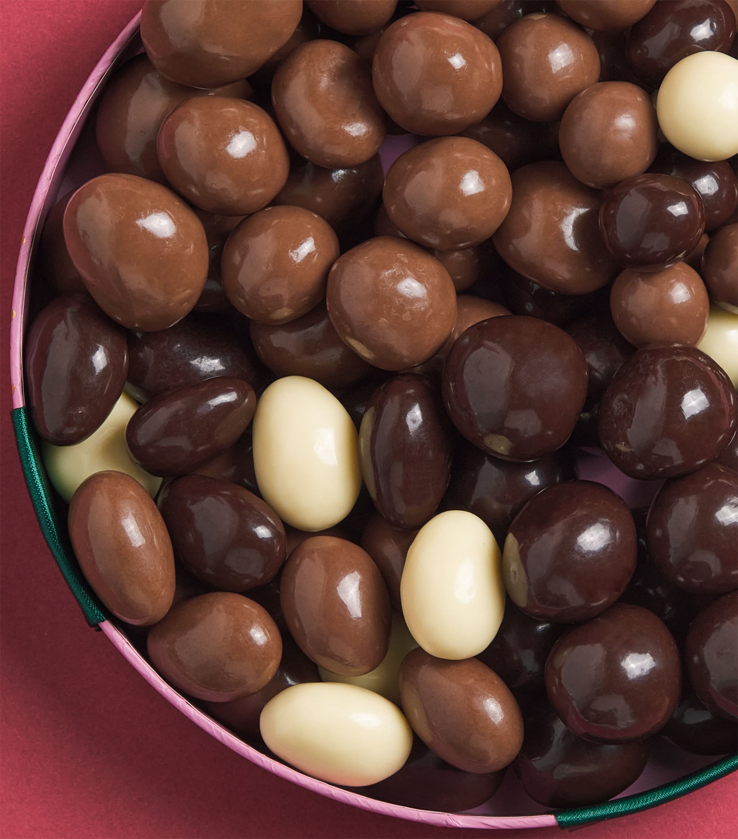 Harrods Chocolate Fruit and Nut Collection (850g) Image 3