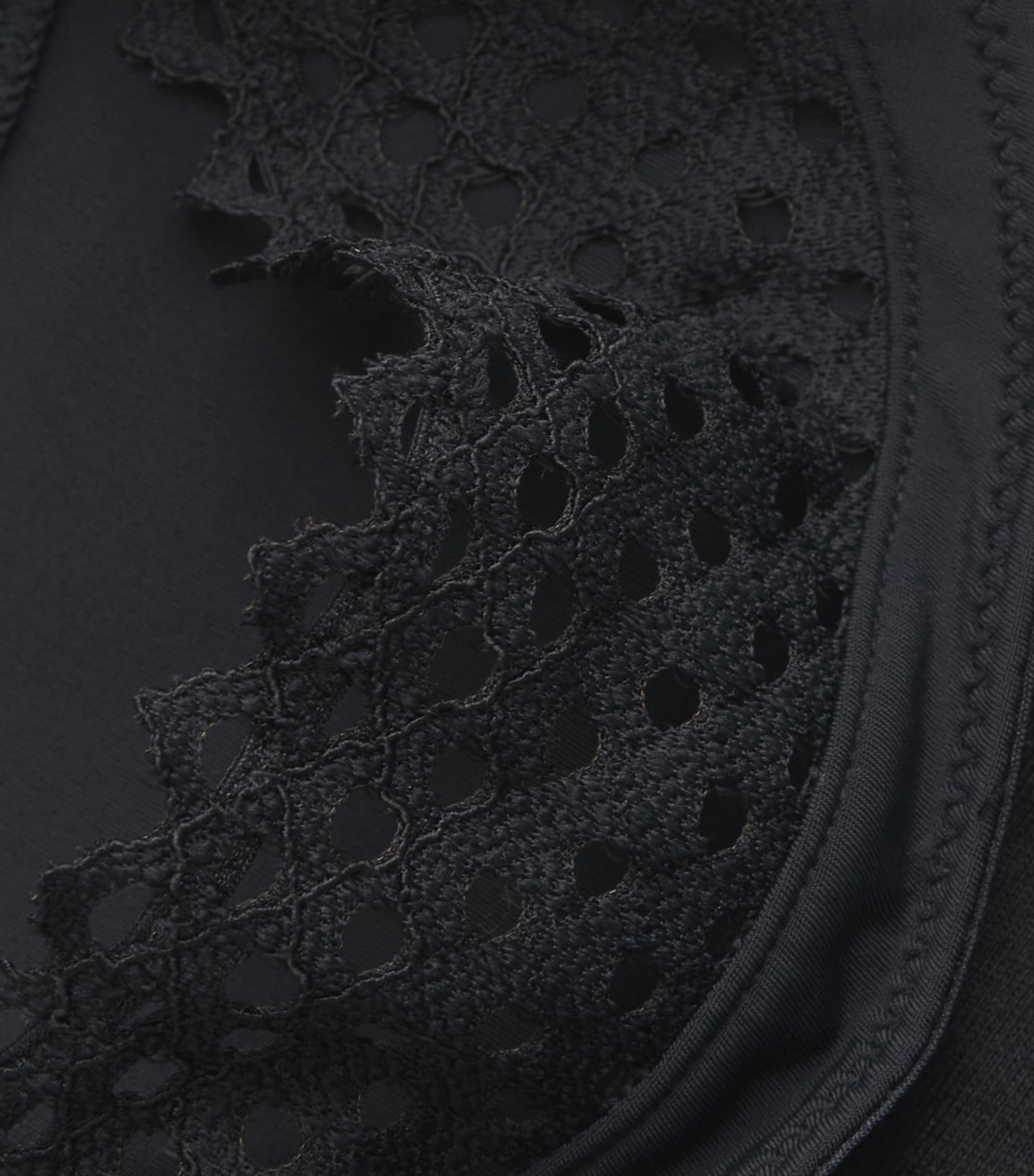 Wolford Womens Romantic Net Thong Black Image 4