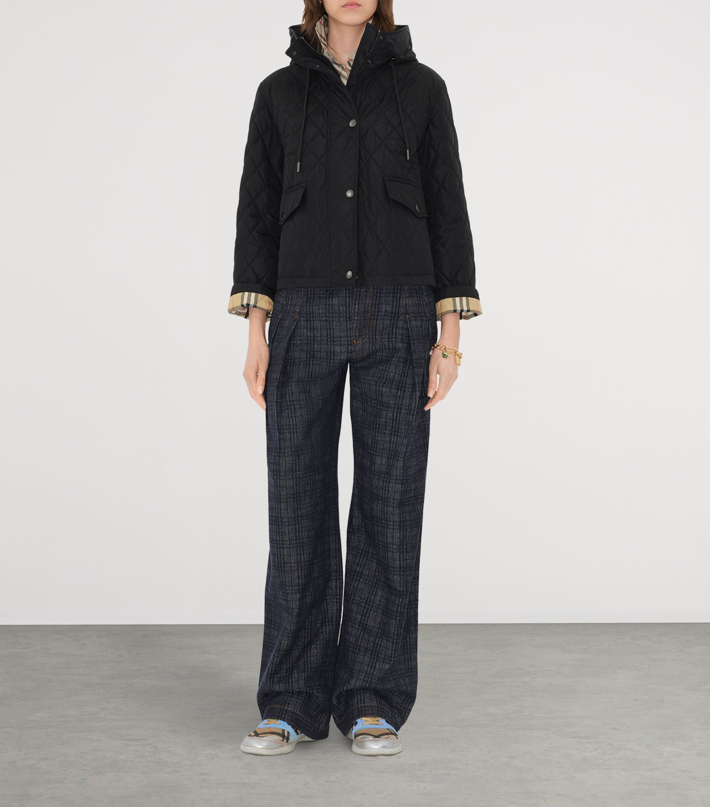 Burberry Womens Hooded Field Jacket Black Image 3