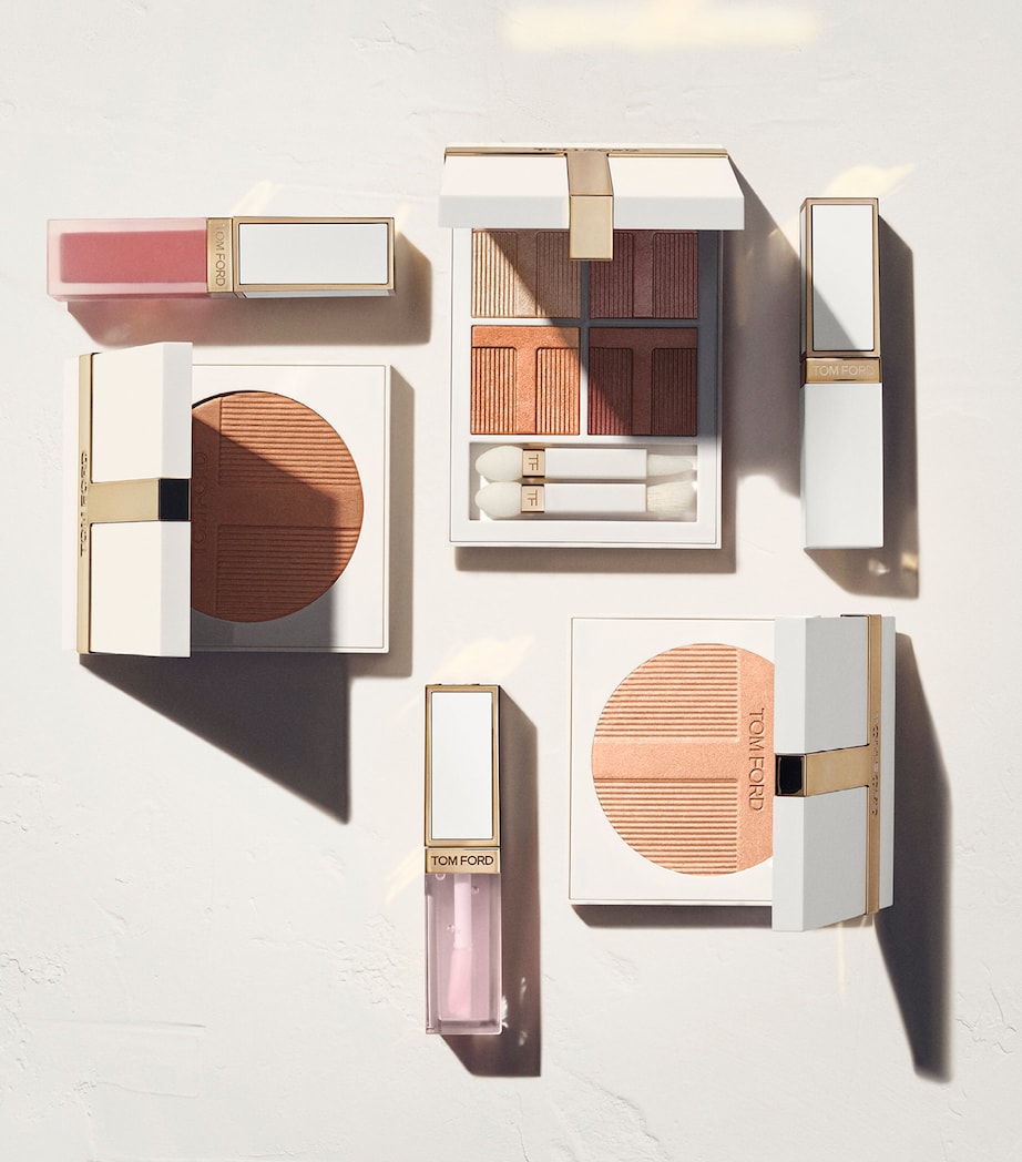 TOM FORD Soleil Eye Colour Quad Lumière Peach Dawn Image 5