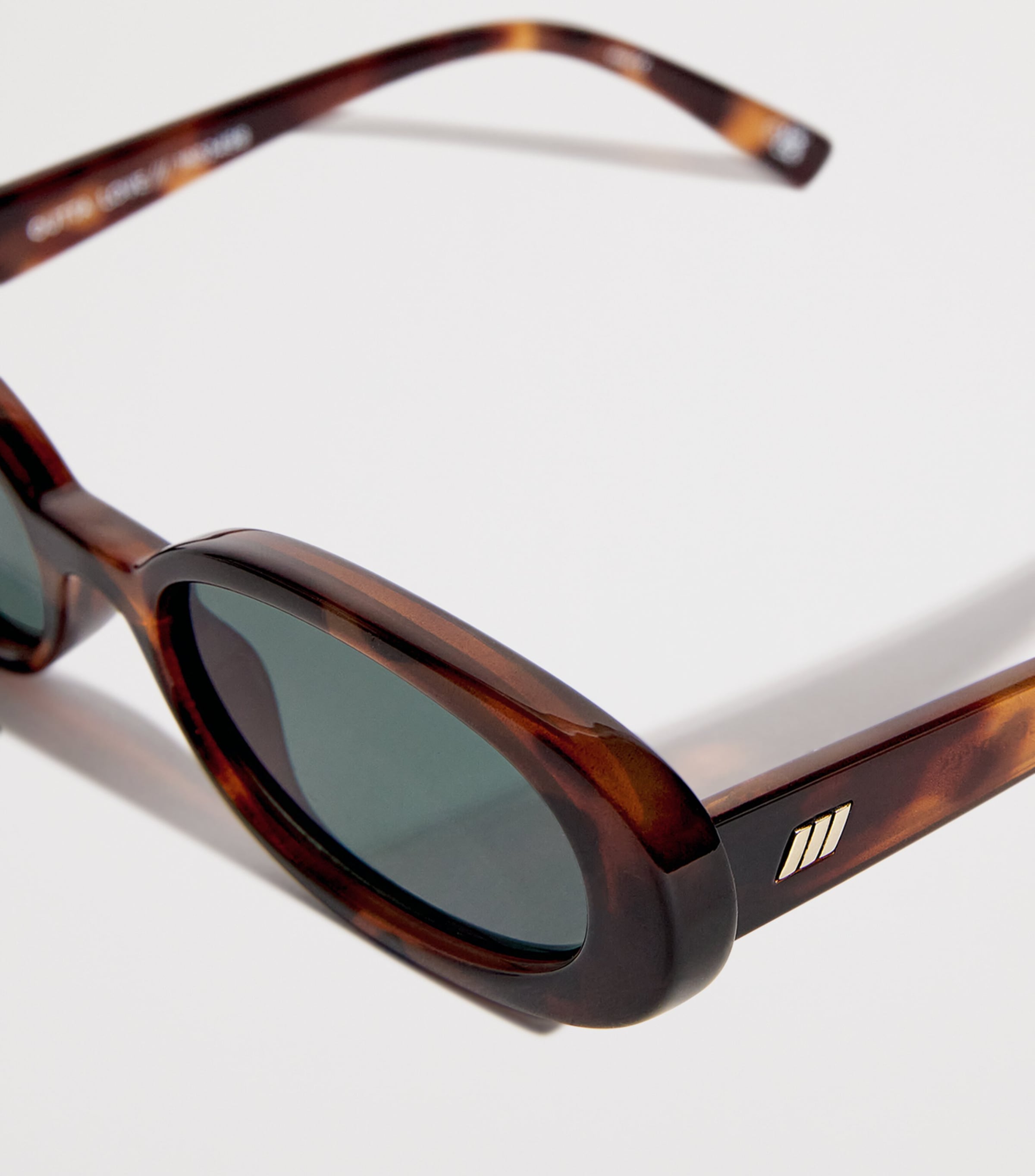 Oval Outta Love Sunglasses TORT Image 5