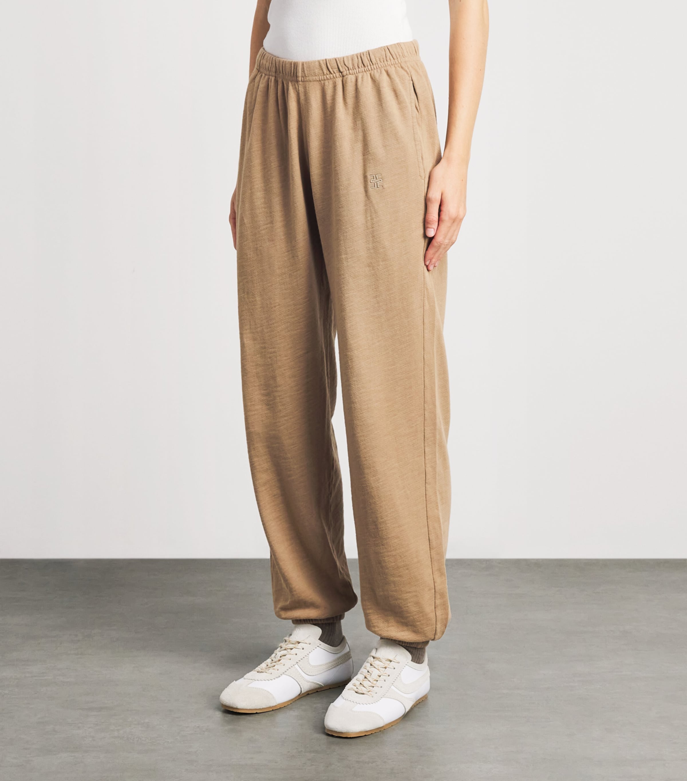 ÉTERNE Womens Cotton Boyfriend-Pocket Sweatpants Taupe Image 4