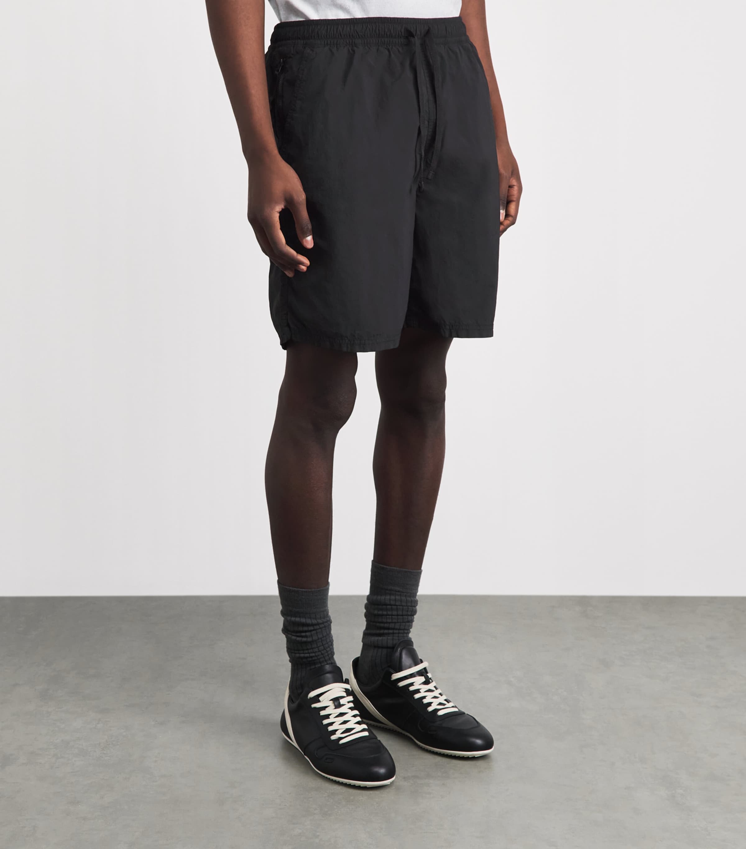 Stone Island Mens Recycled Ghost Logo Shorts Image 4
