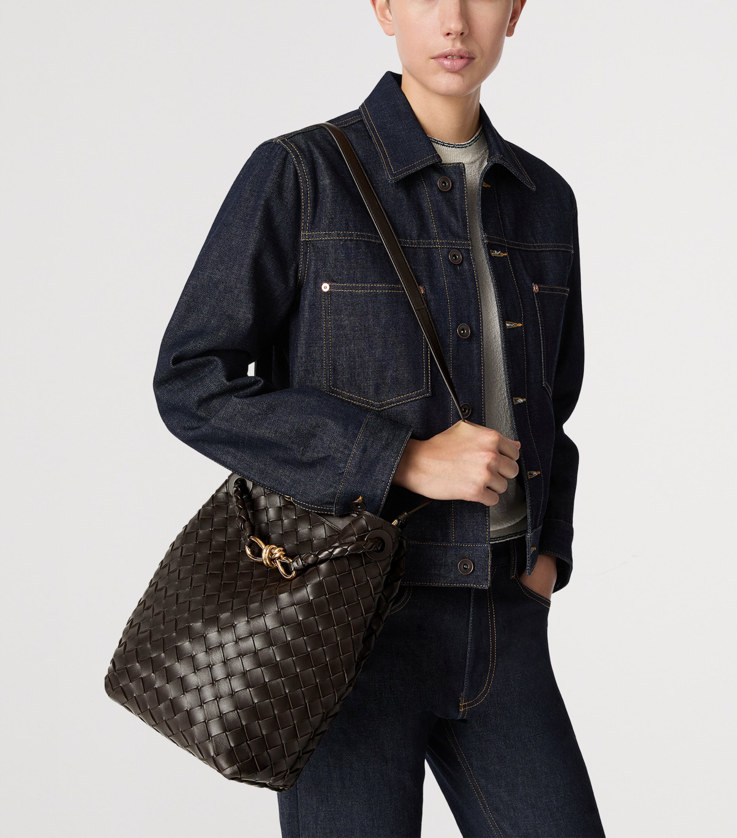 Small Leather Andiamo Bucket Bag 2272 Image 6