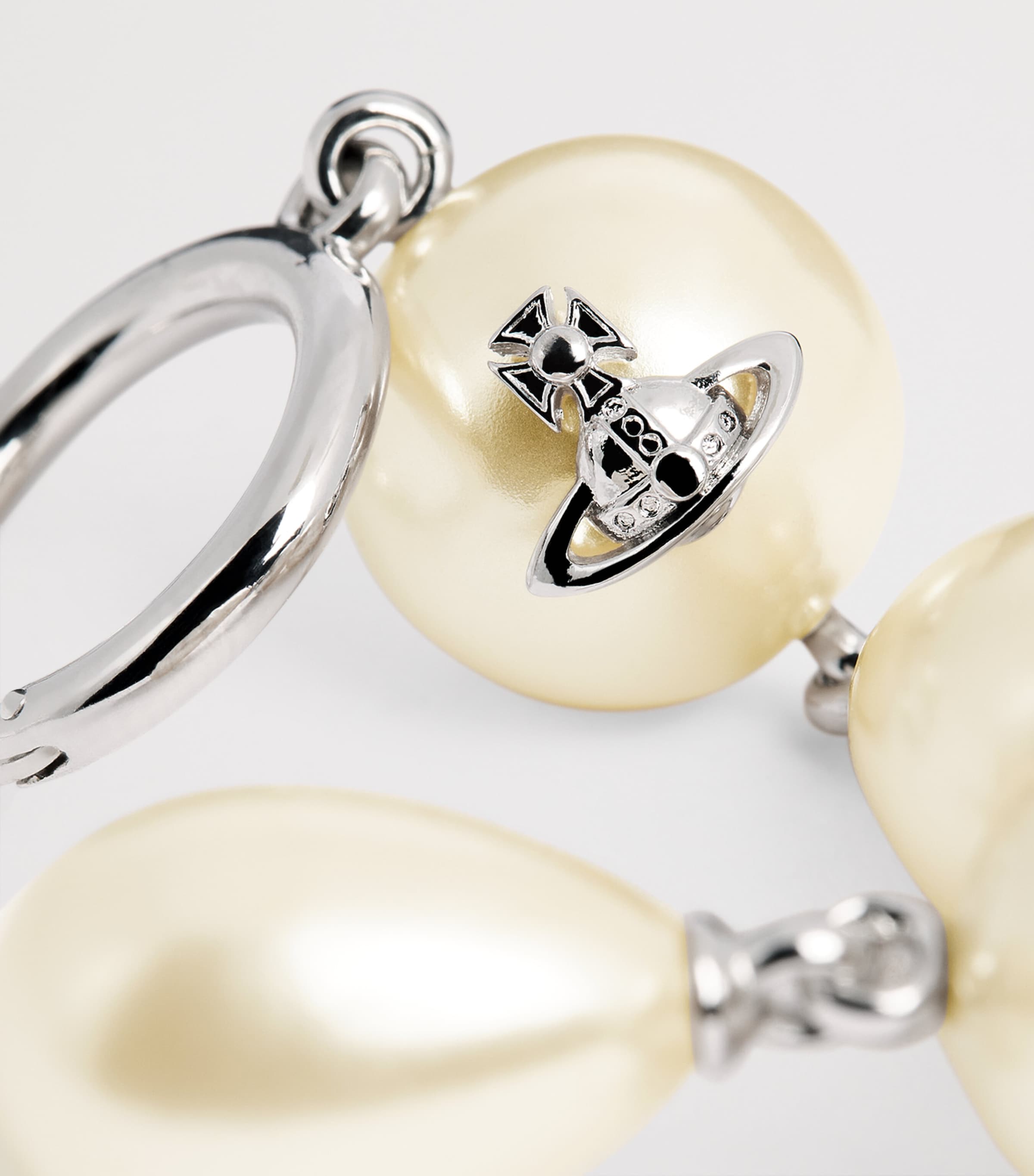 Vivienne Westwood Faux Pearl Martha Drop Earrings Platnium/creamrose Image 6