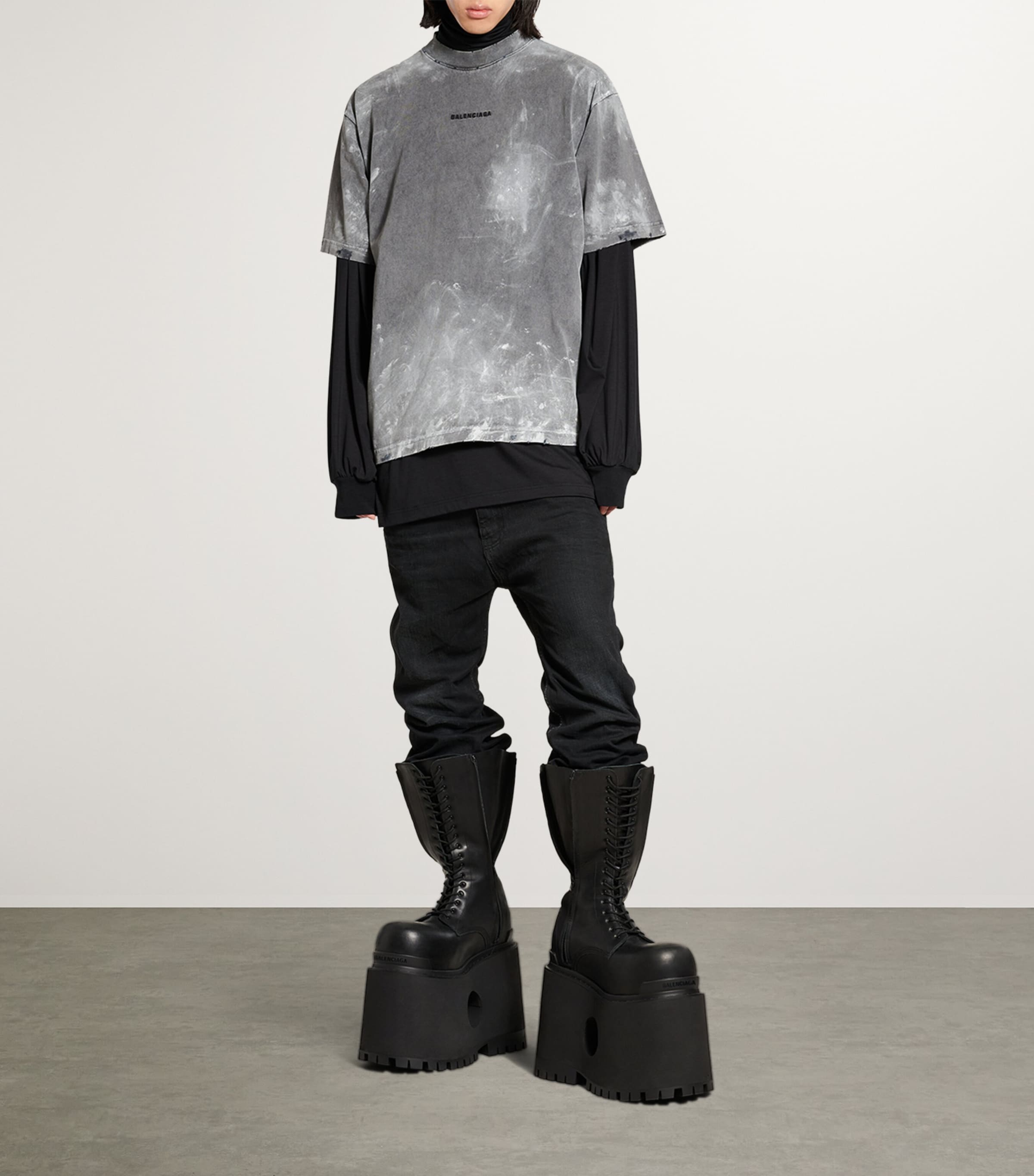 Distressed Logo T-Shirt 8499 Image 4