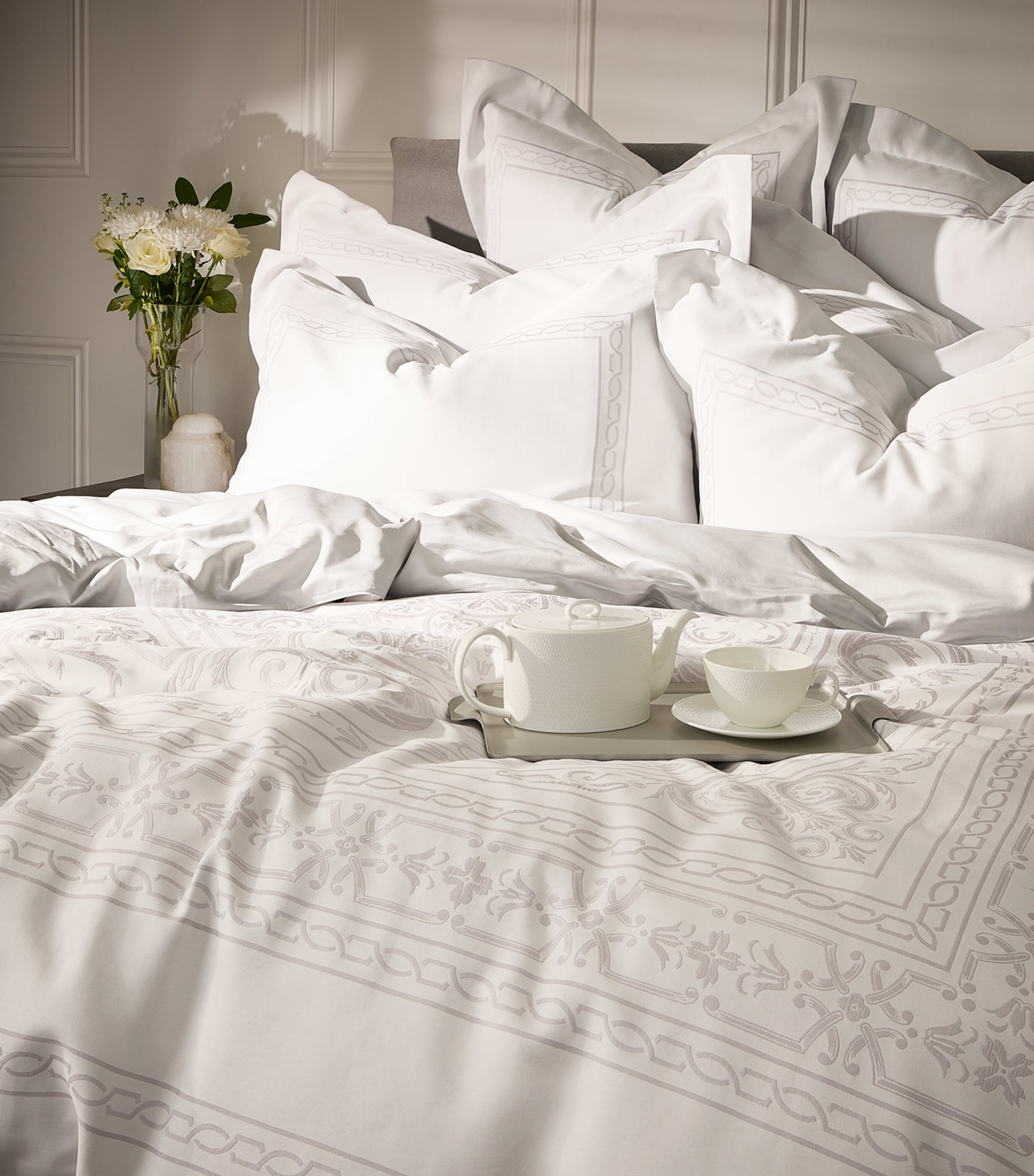 Versailles Standard Pillowcase (50cm x 75cm) PERLE Image 3