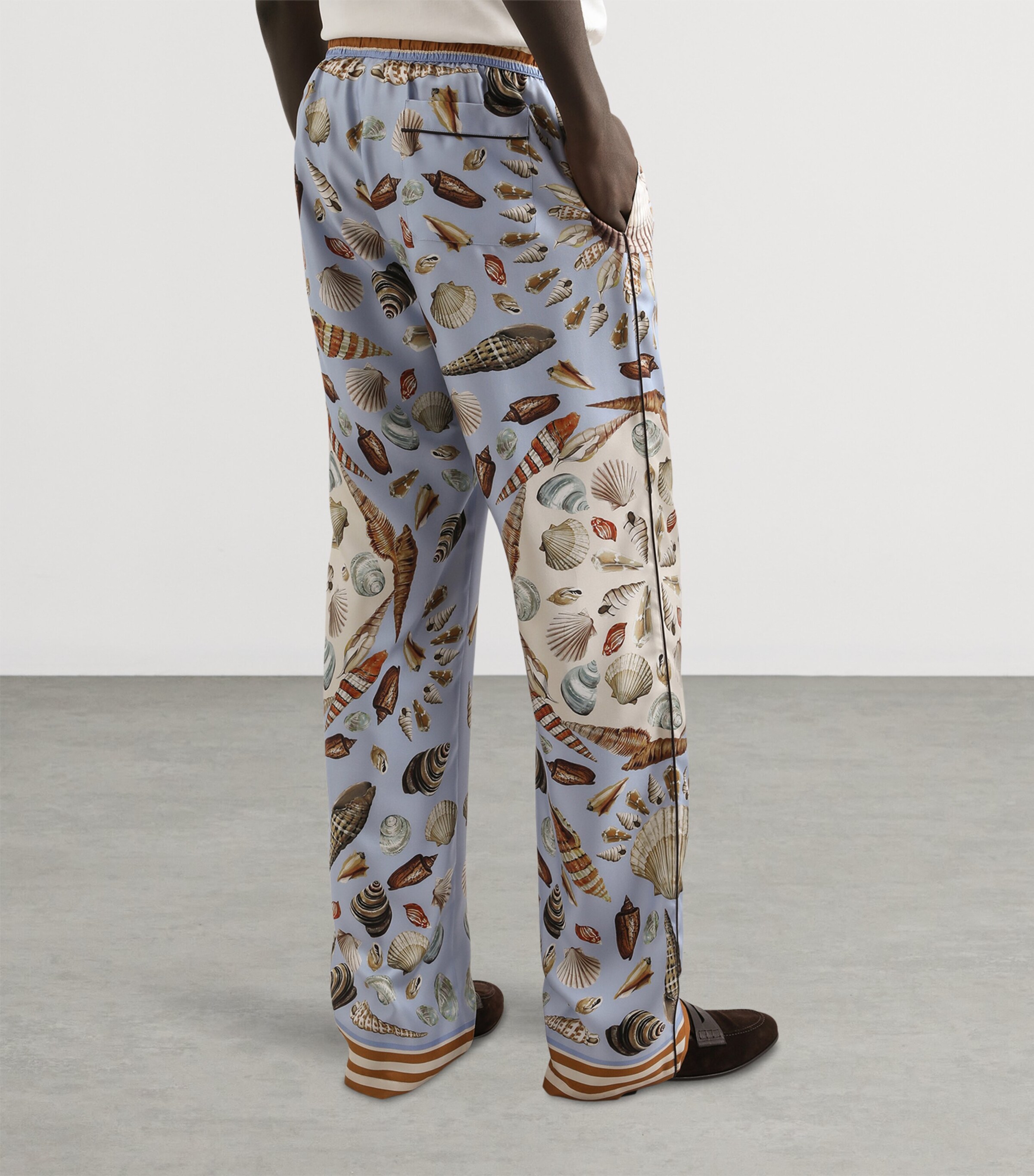 Dolce&Gabbana Mens Silk Shell Print Trousers Conchigli Image 2