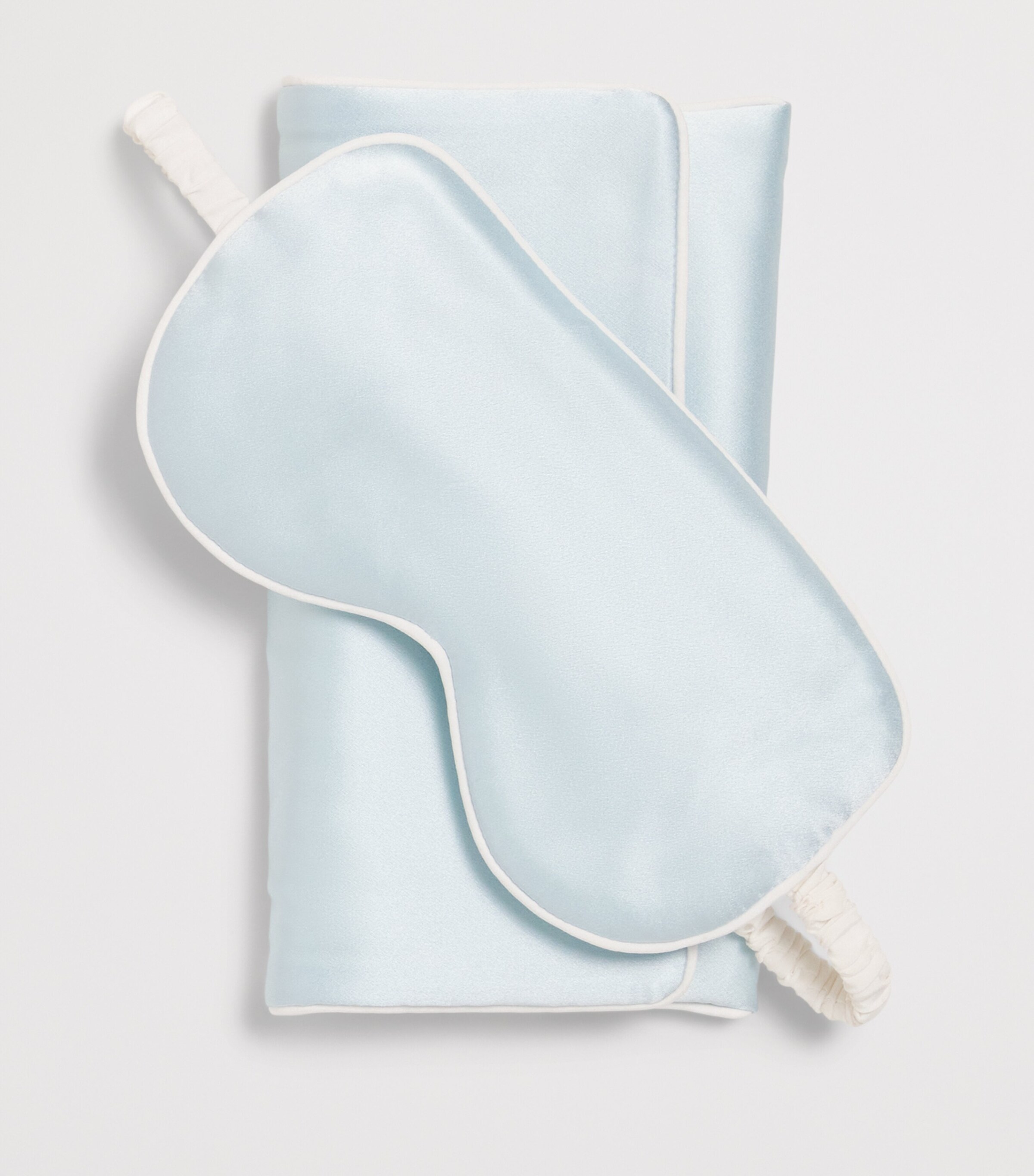 Olivia von Halle Womens Silk Audrey Eye Mask Powder Blue Image 4
