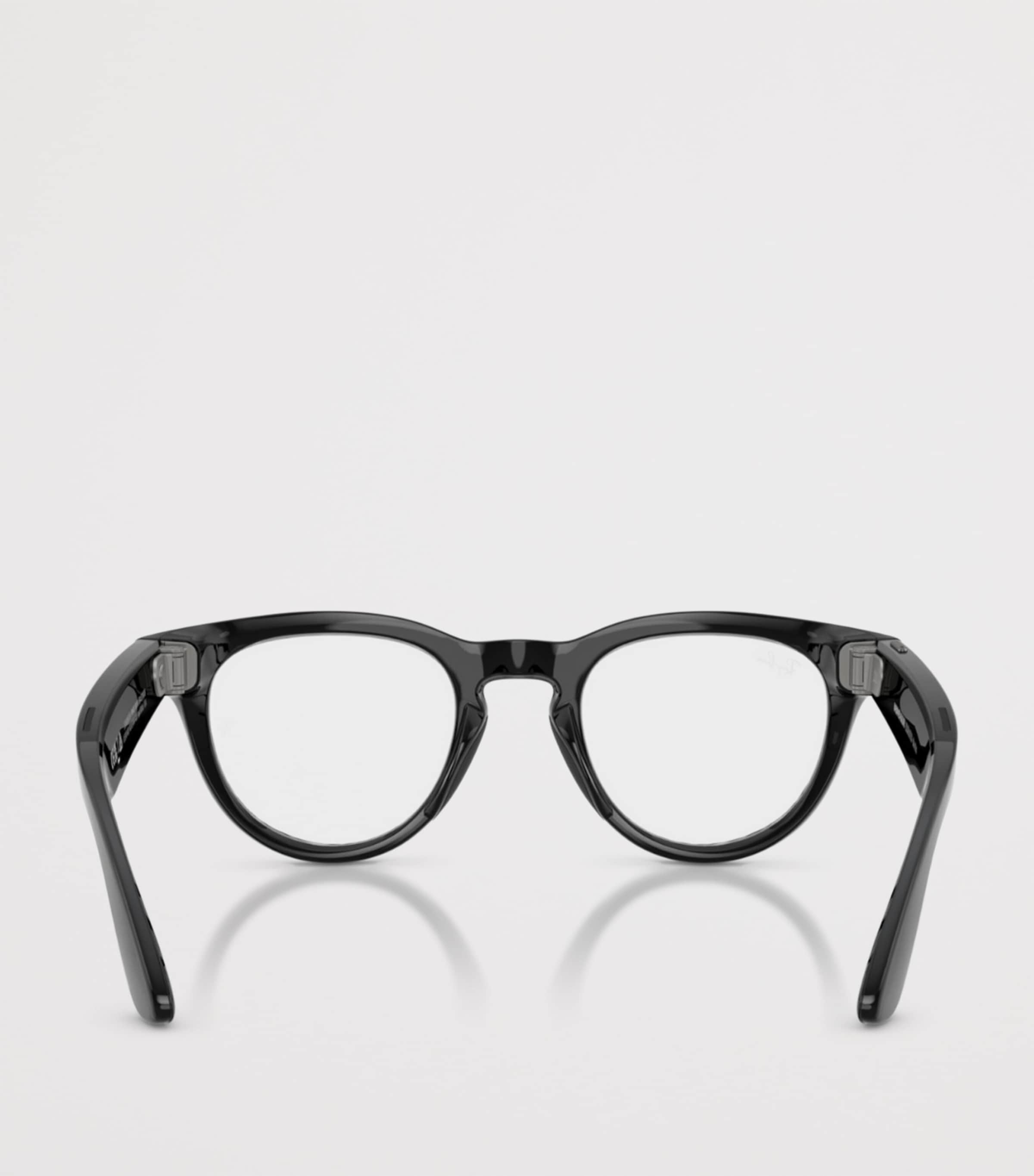 Ray-Ban Meta Headliner AI Sunglasses Image 4