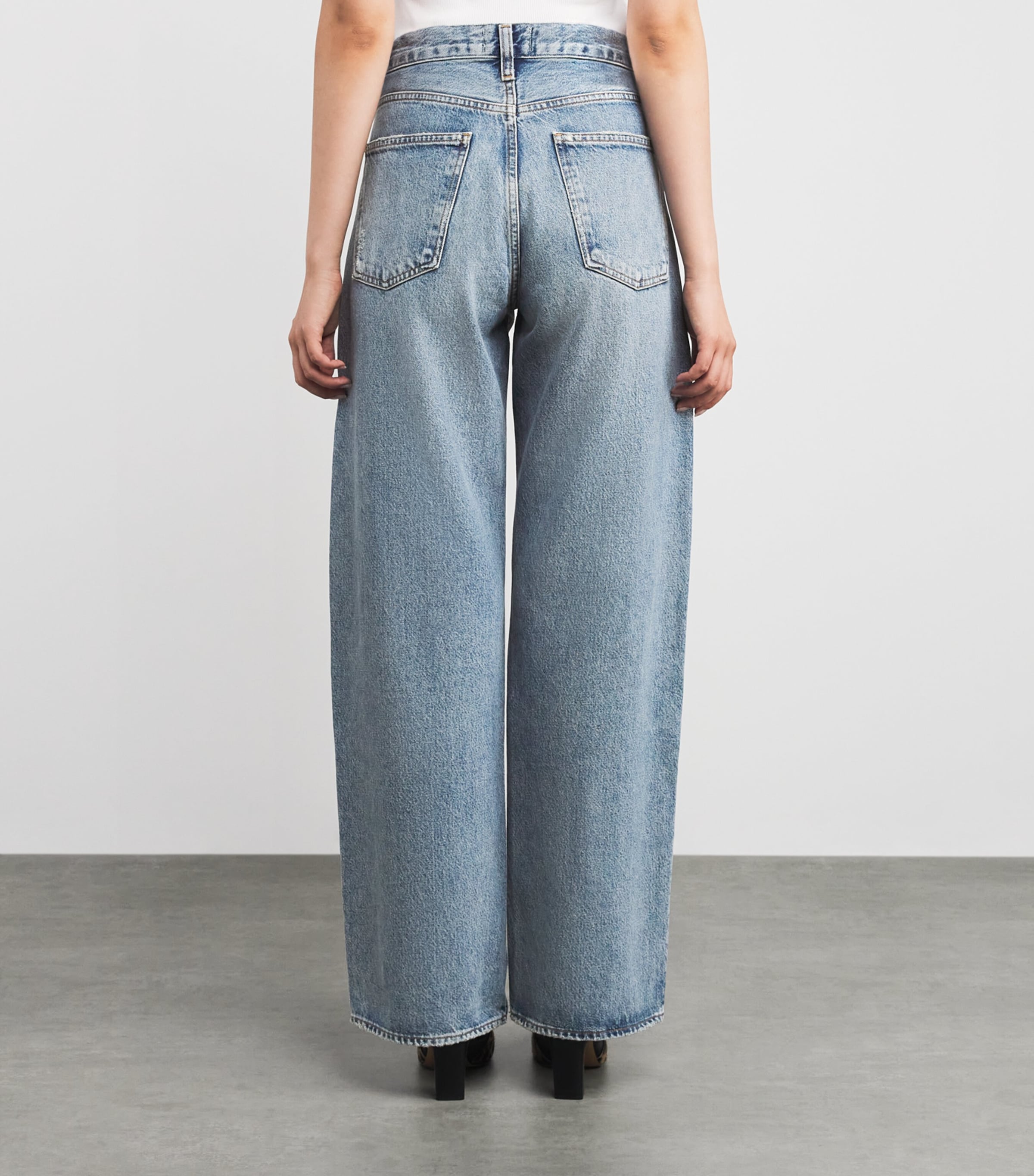 Arc Criss Cross Jeans CONCLUSION Image 4