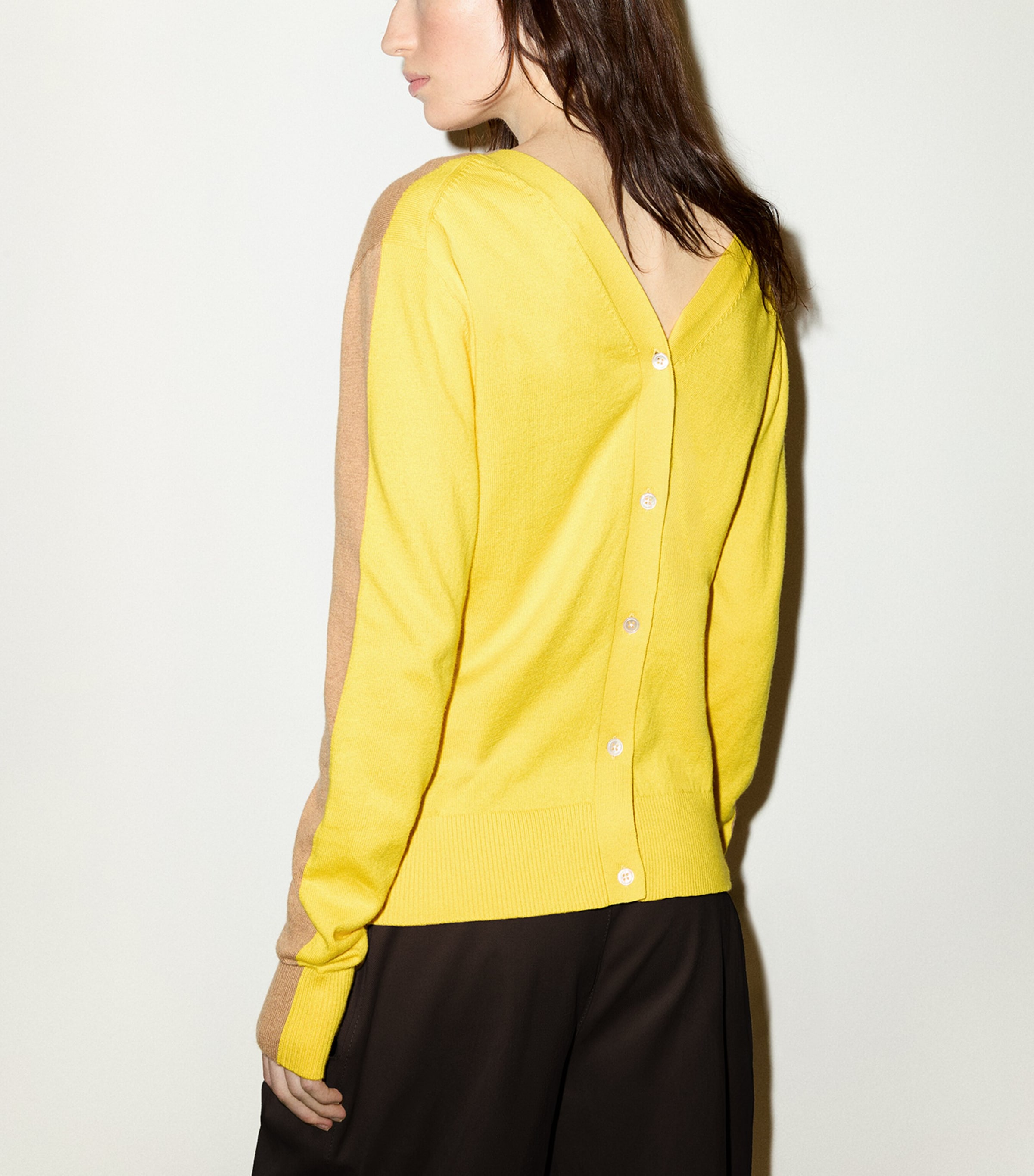 MAX&Co. Womens Cotton-Cashmere Reversible Cardigan Camel Image 3