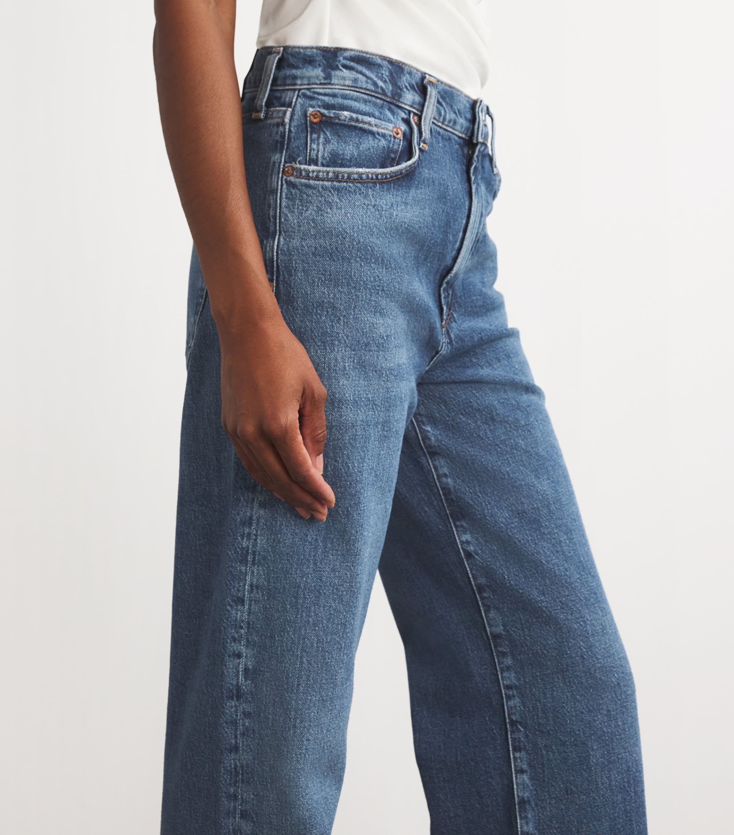 Harper Mid-Rise Straight Jeans FIX (IND VINT DK) Image 6