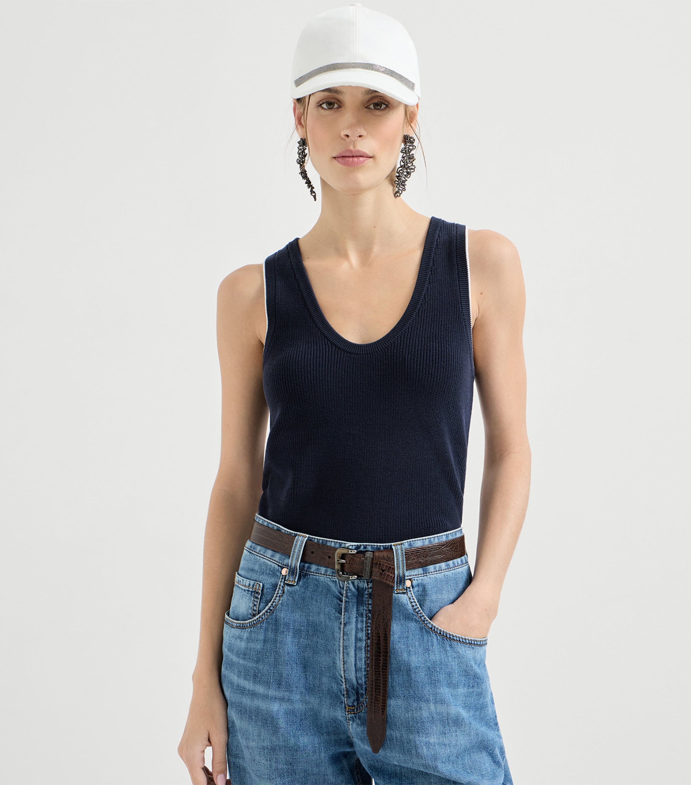 Cotton Knitted Vest CND78 Image 4