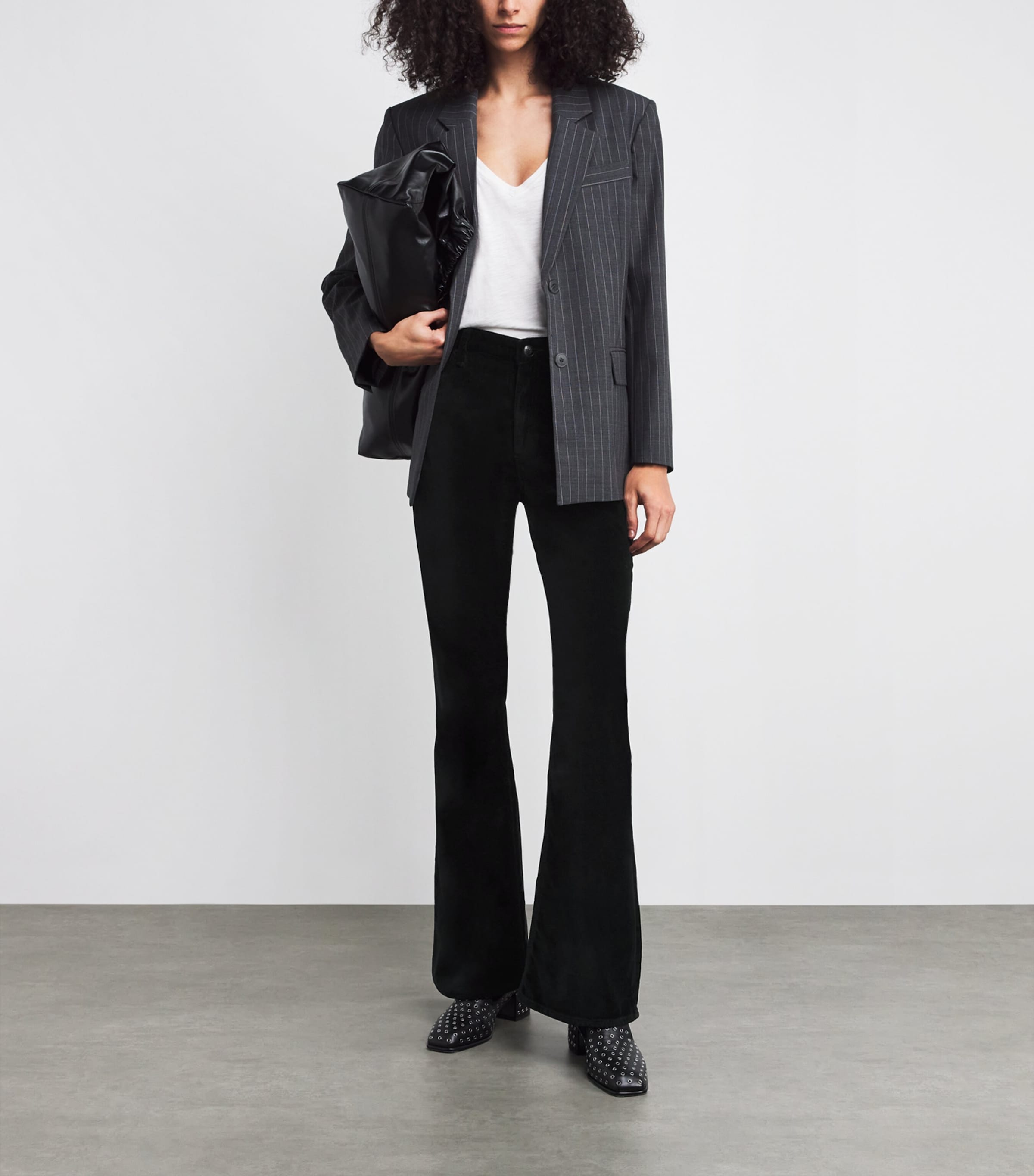 Velvet Dahlia Mid-Rise Flared Jeans BLKVELVET Image 2