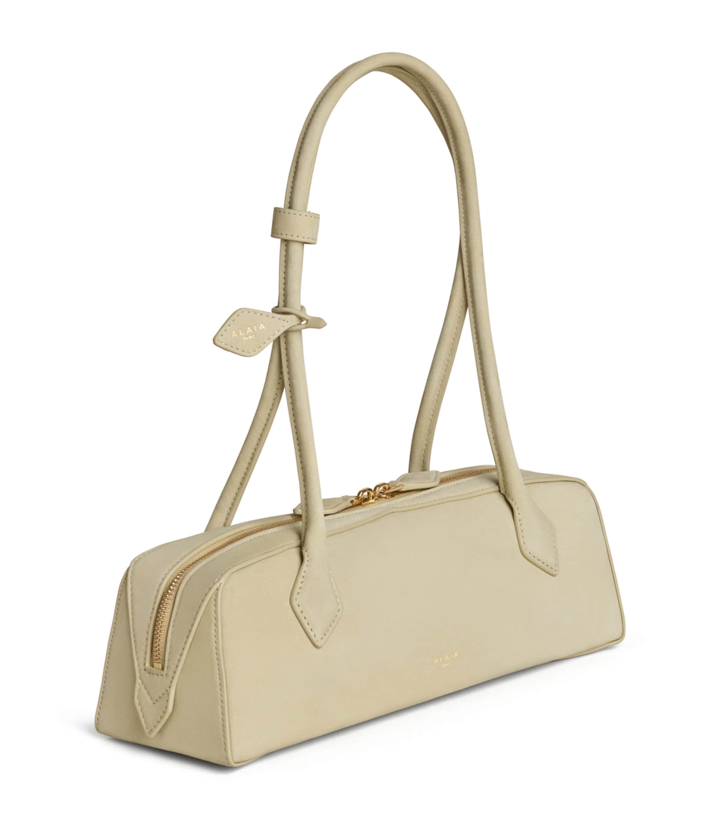 Alaïa Medium Leather Le Teckel Shoulder Bag Almond Green Image 2