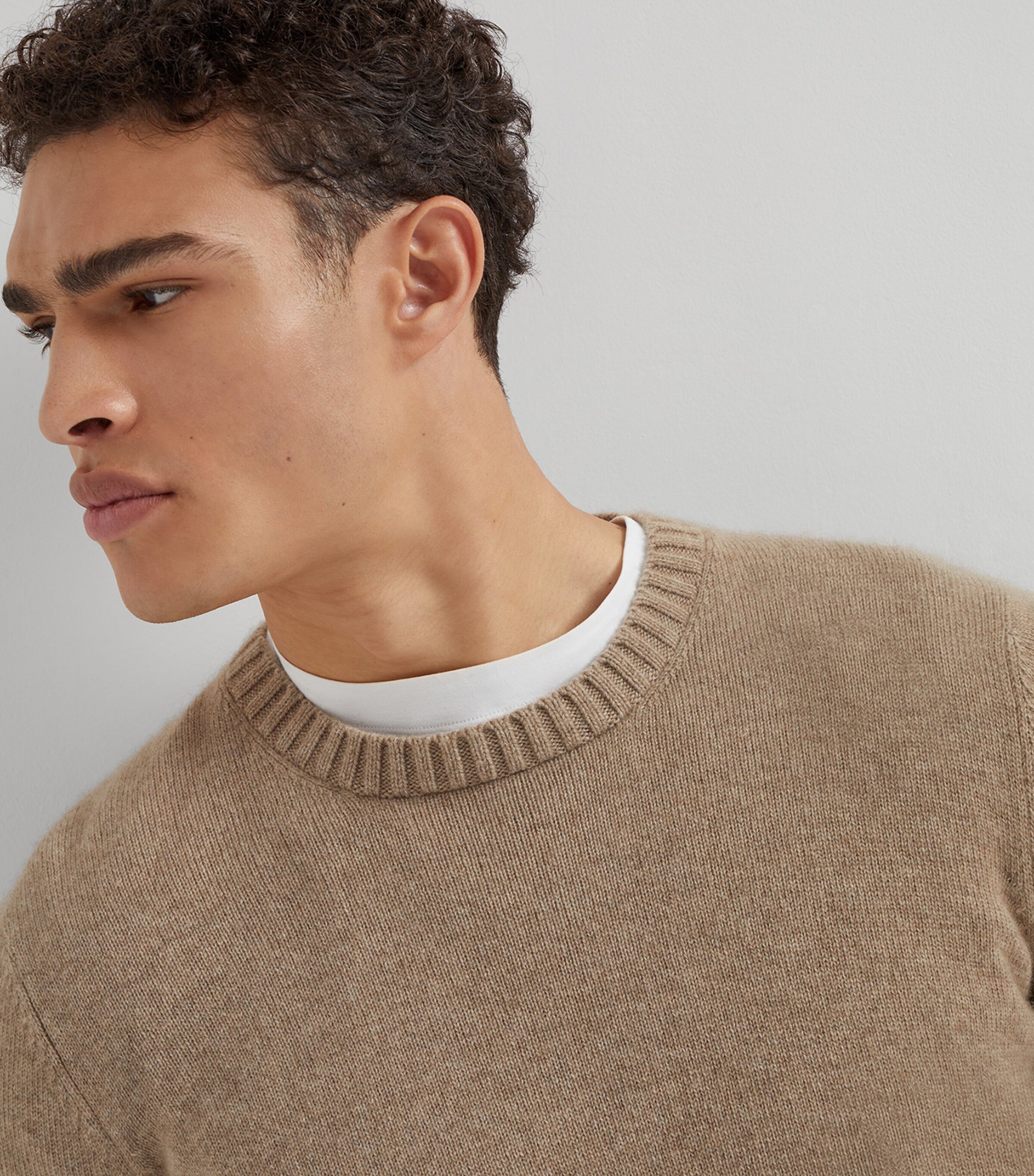 Cashmere Crew-Neck Sweater C077 Image 6