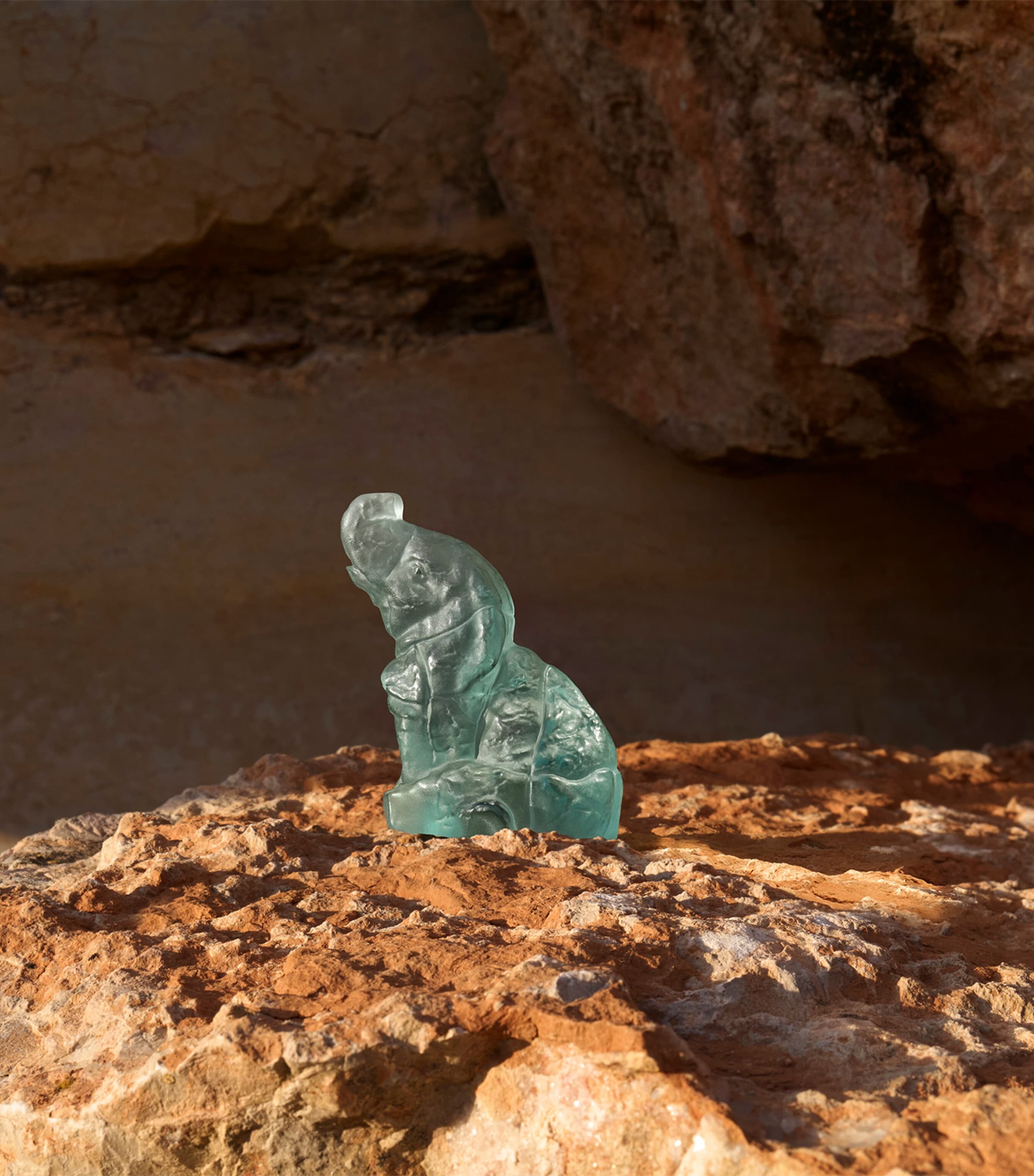 Crystal Elephant Sculpture (12.5cm) BLEU PERS+?POLIS Image 2