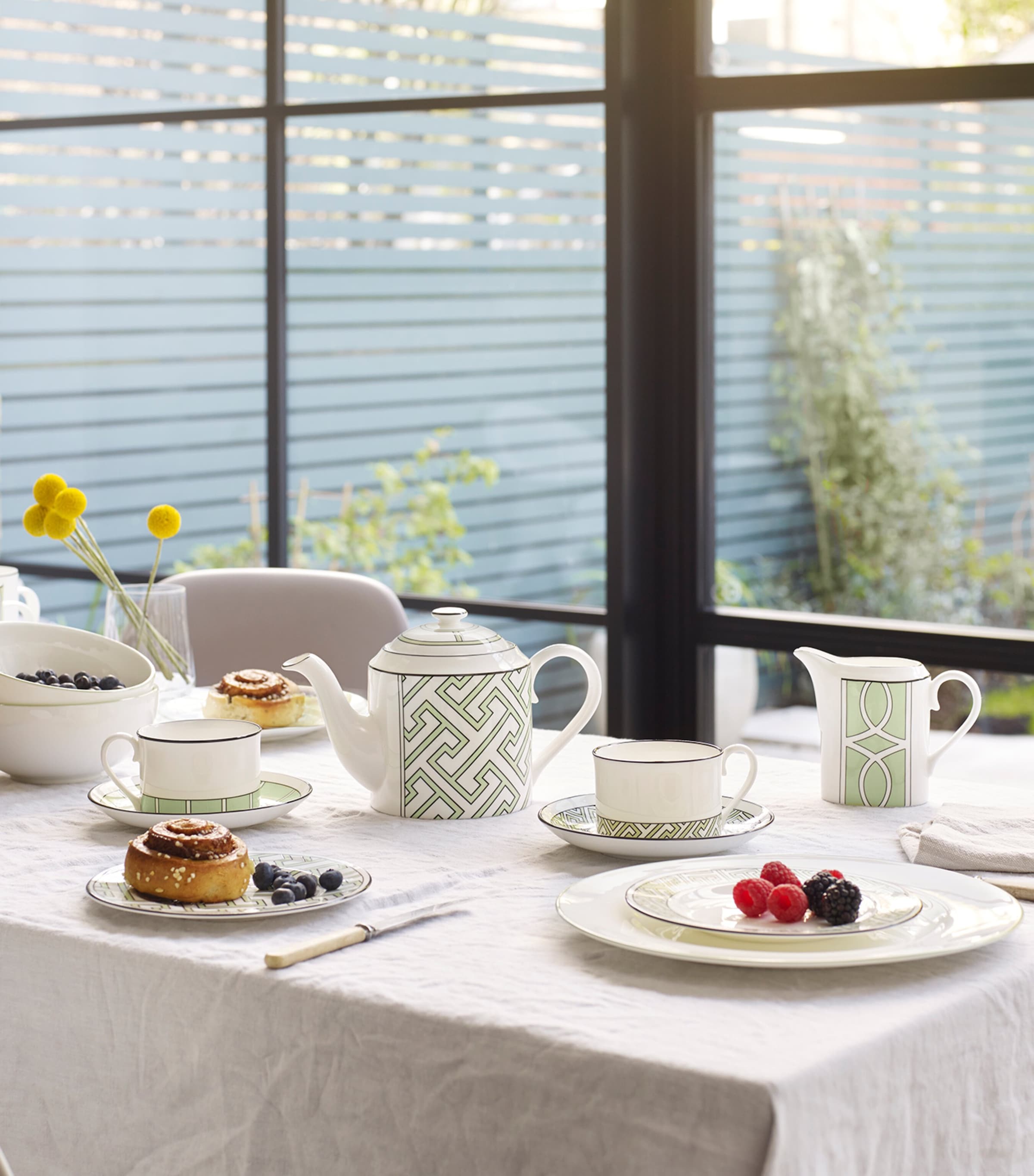 Loop Milk Jug GREEN Image 2