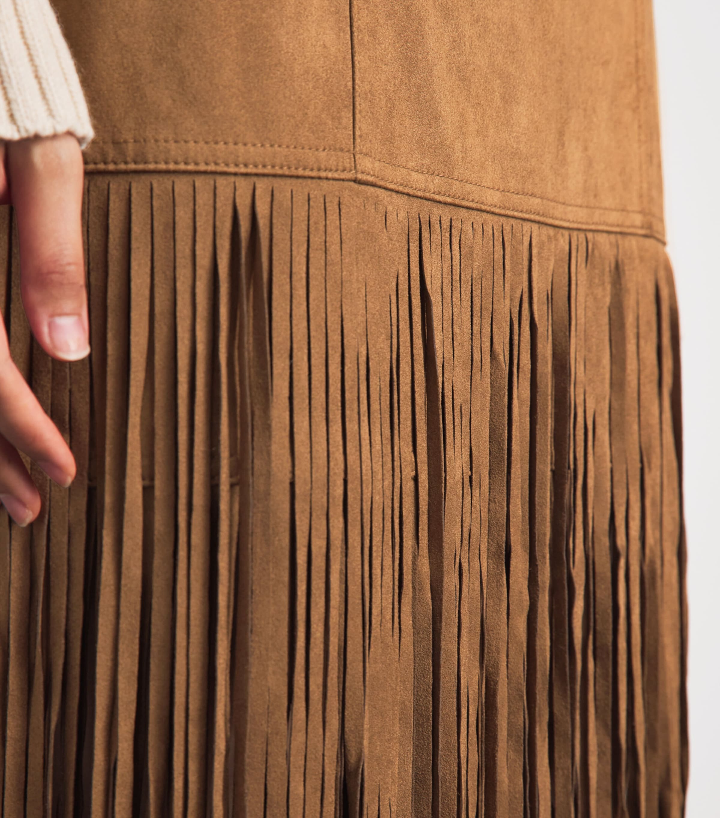 Toccin Womens Faux Leather Fringe Soren Midi Skirt Cedar Image 3