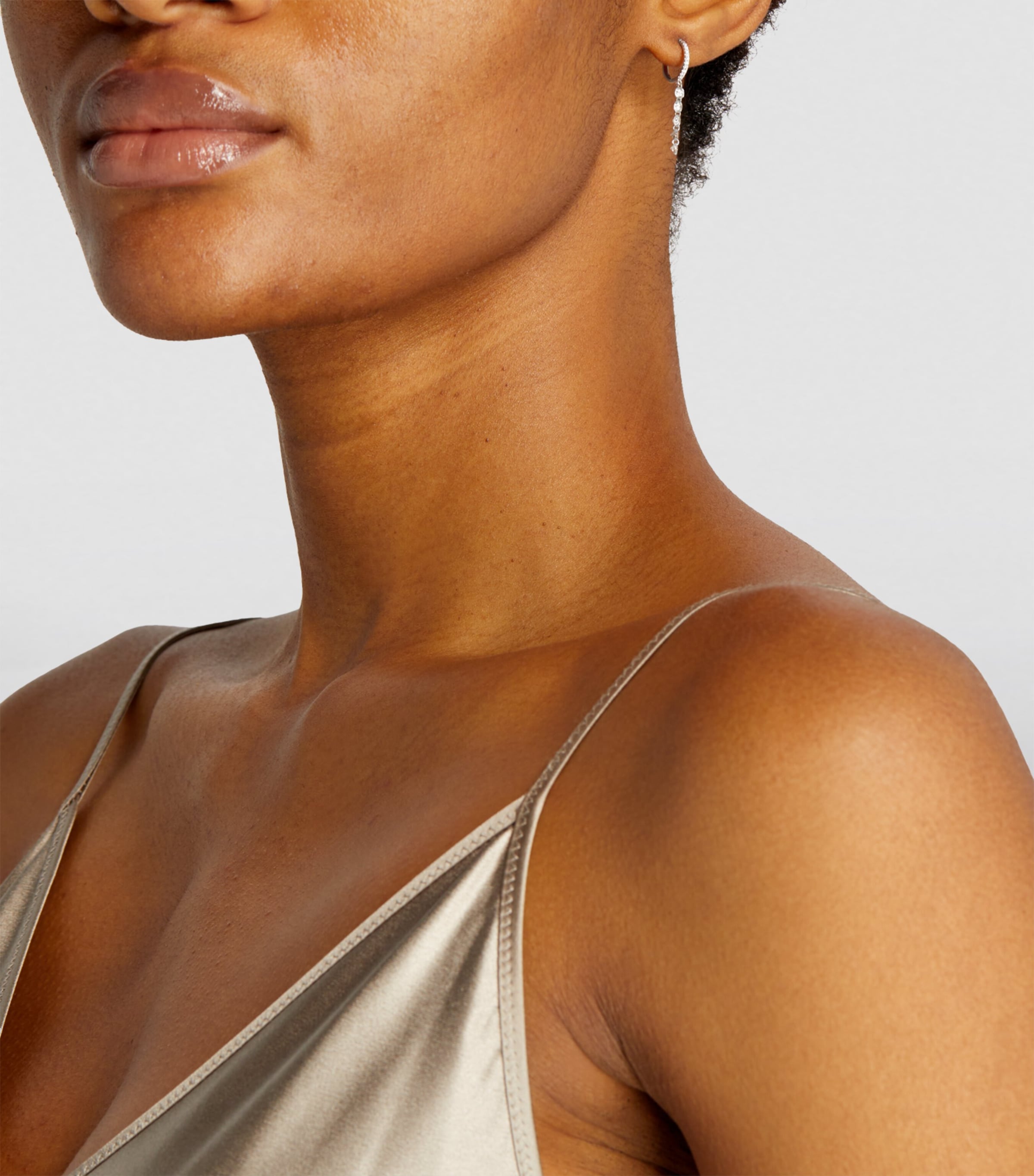 White Gold and Diamond Circle Single Hoop Earring WHITE GOLD Image 4