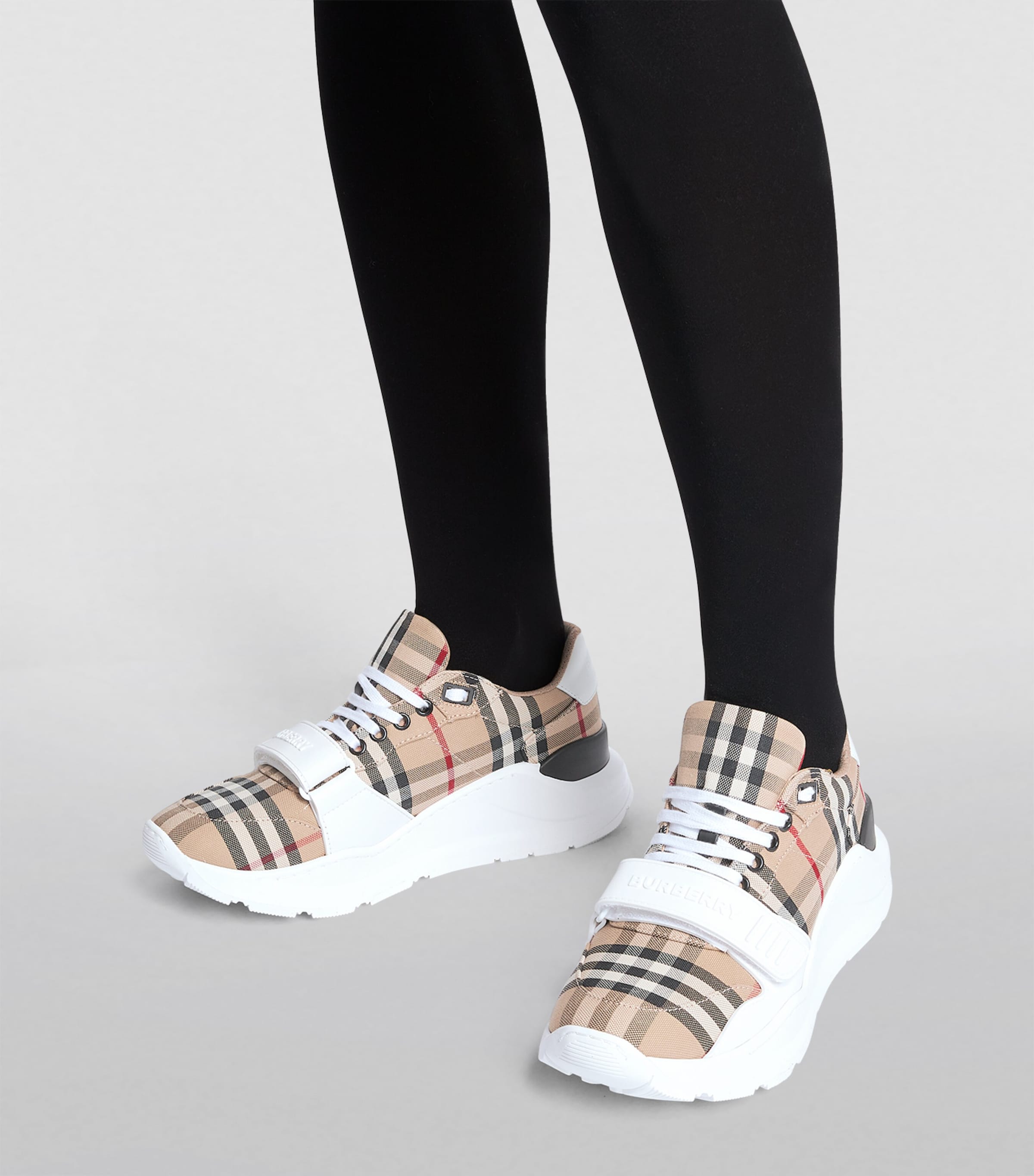 Burberry sneakers regis online