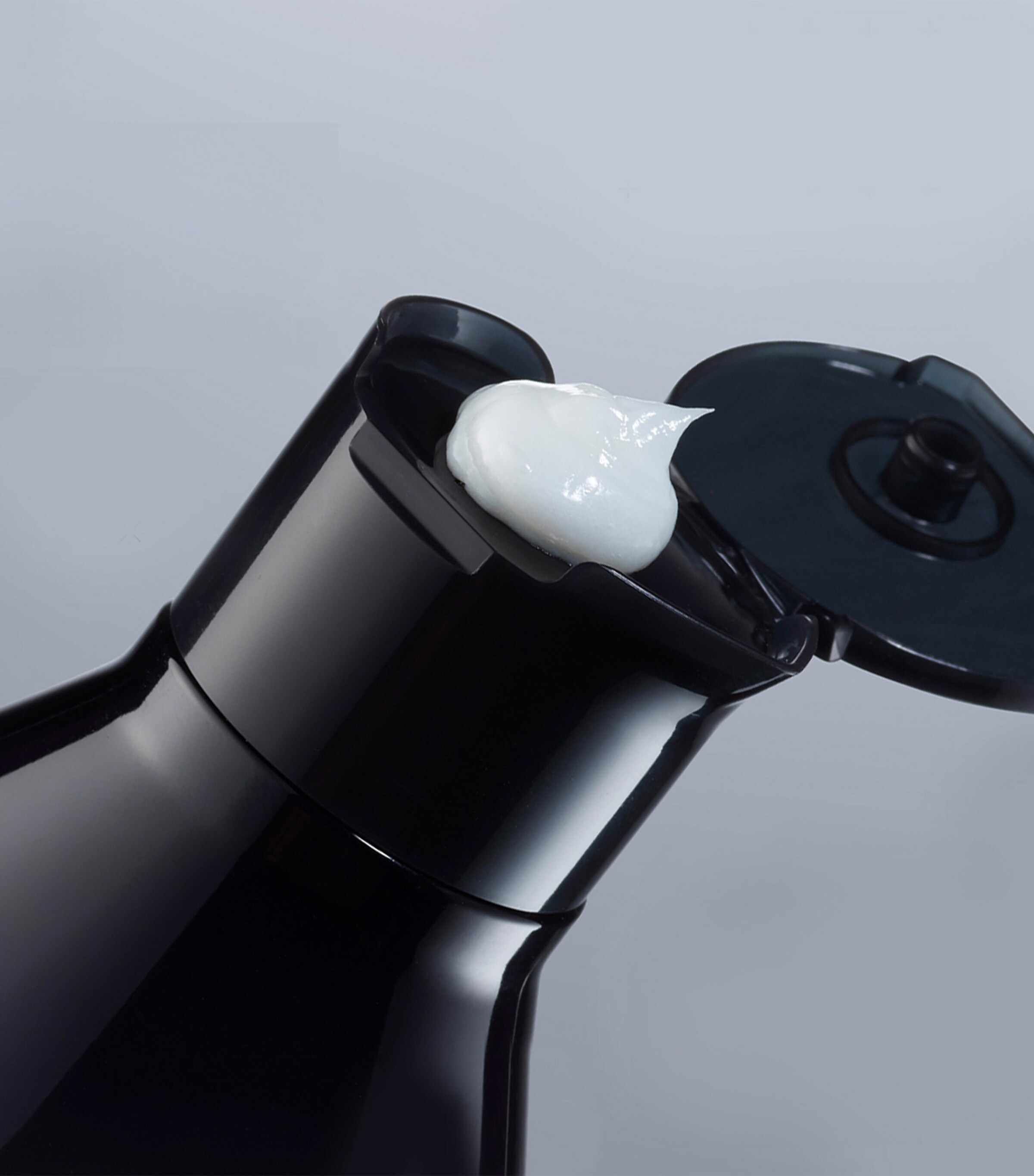 Acidic Color Gloss Conditioner (300ml) NO COLOUR Image 3