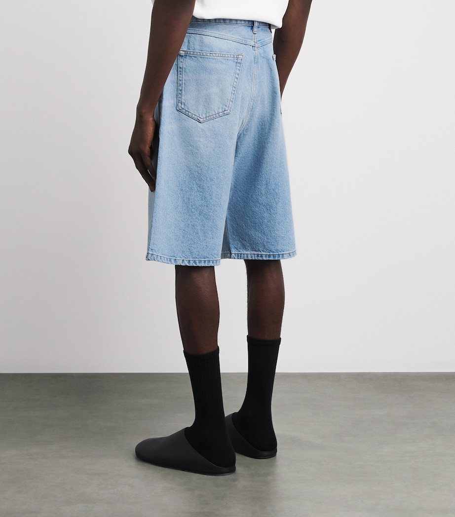 Studio Nicholson Mens Marylebone Wide-Leg Denim Shorts Bleached Wash Image 5