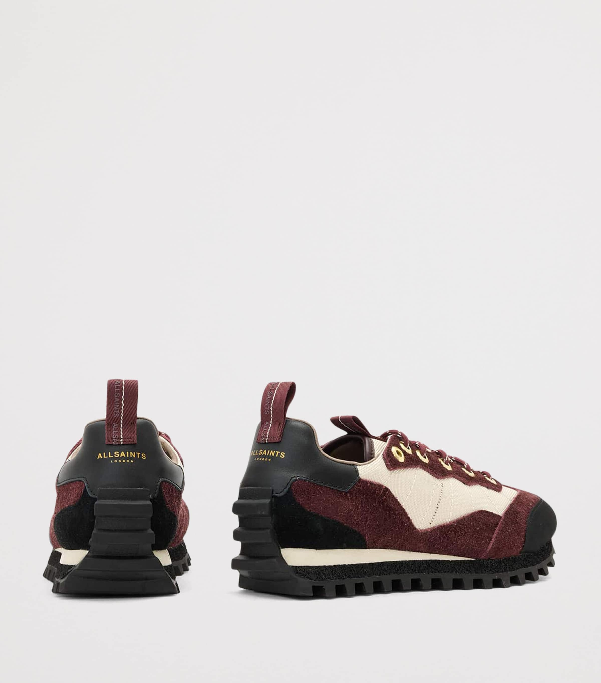 Suede Nevis Sneakers TITAN RED Image 4