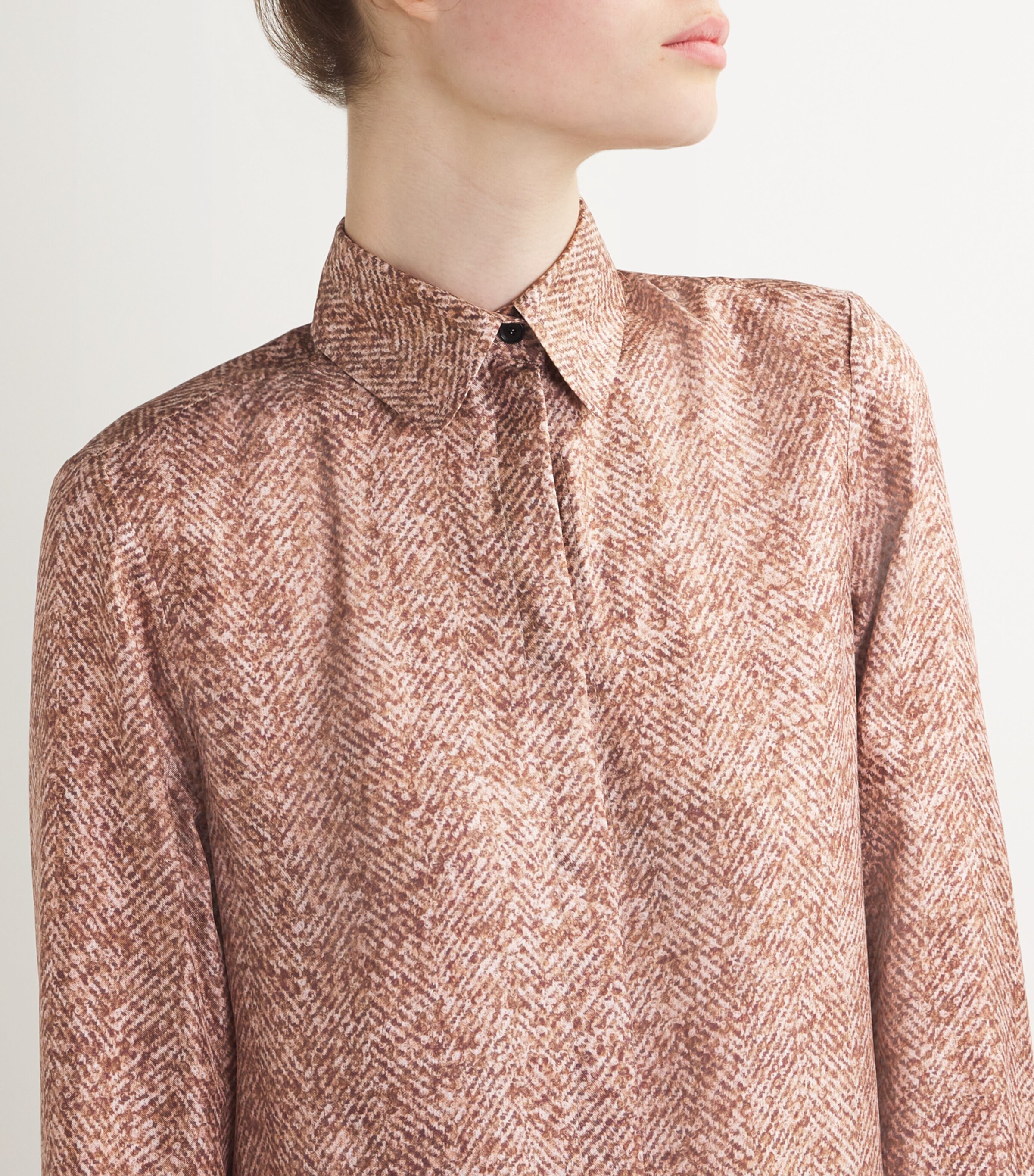 Kiton Womens Silk Herringbone Shirt Rose Image 6