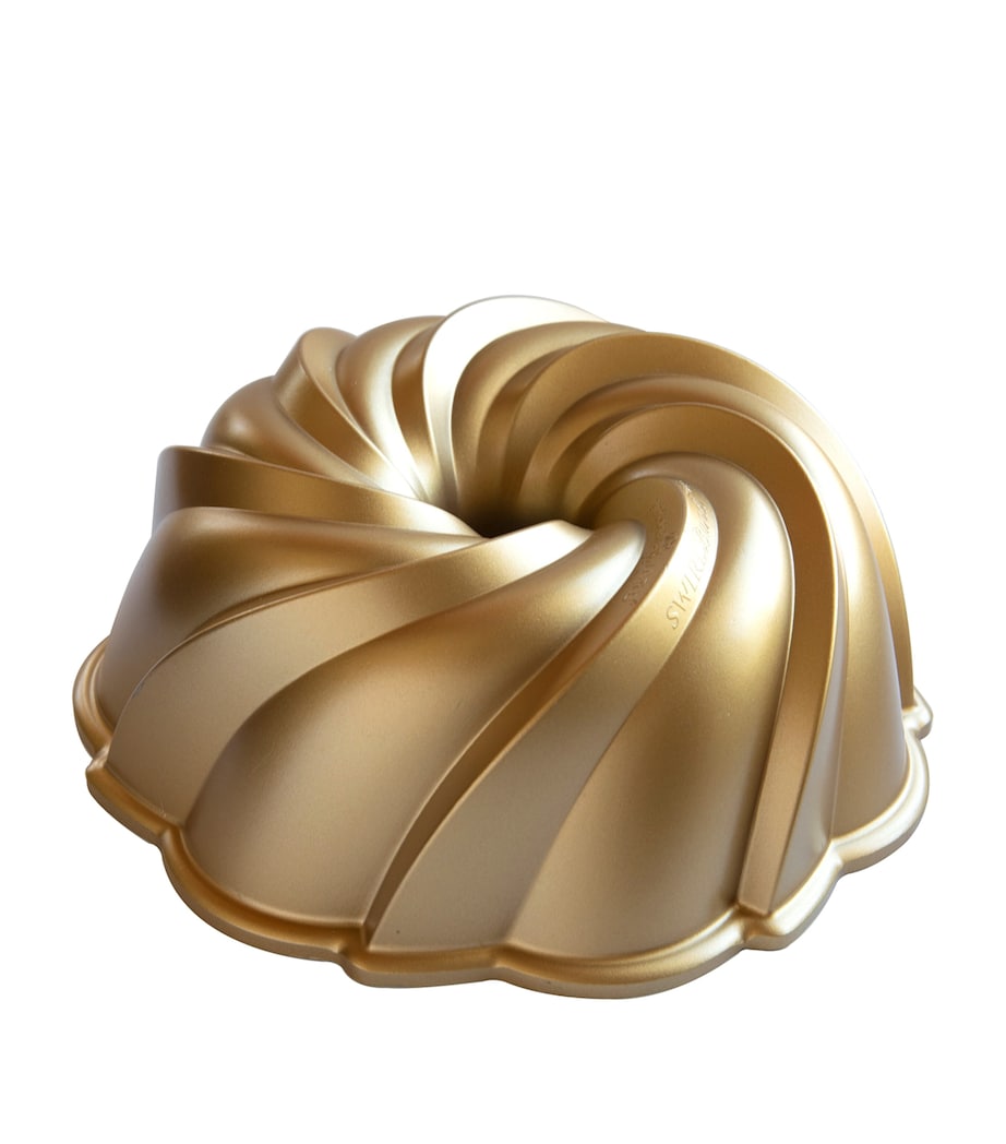Nordic Ware Heritage Bundt Pan (25.5cm) Gold Image 1