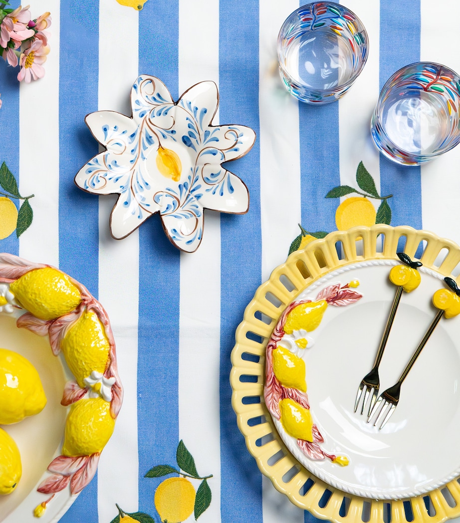Les-Ottomans Ceramic Positano Lemons Starter Plate Blue Image 2