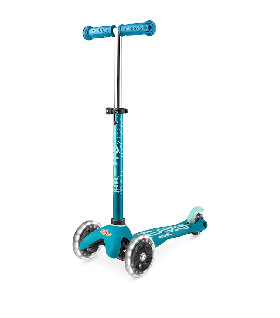 Mini Deluxe LED Scooter MULTI Image 1