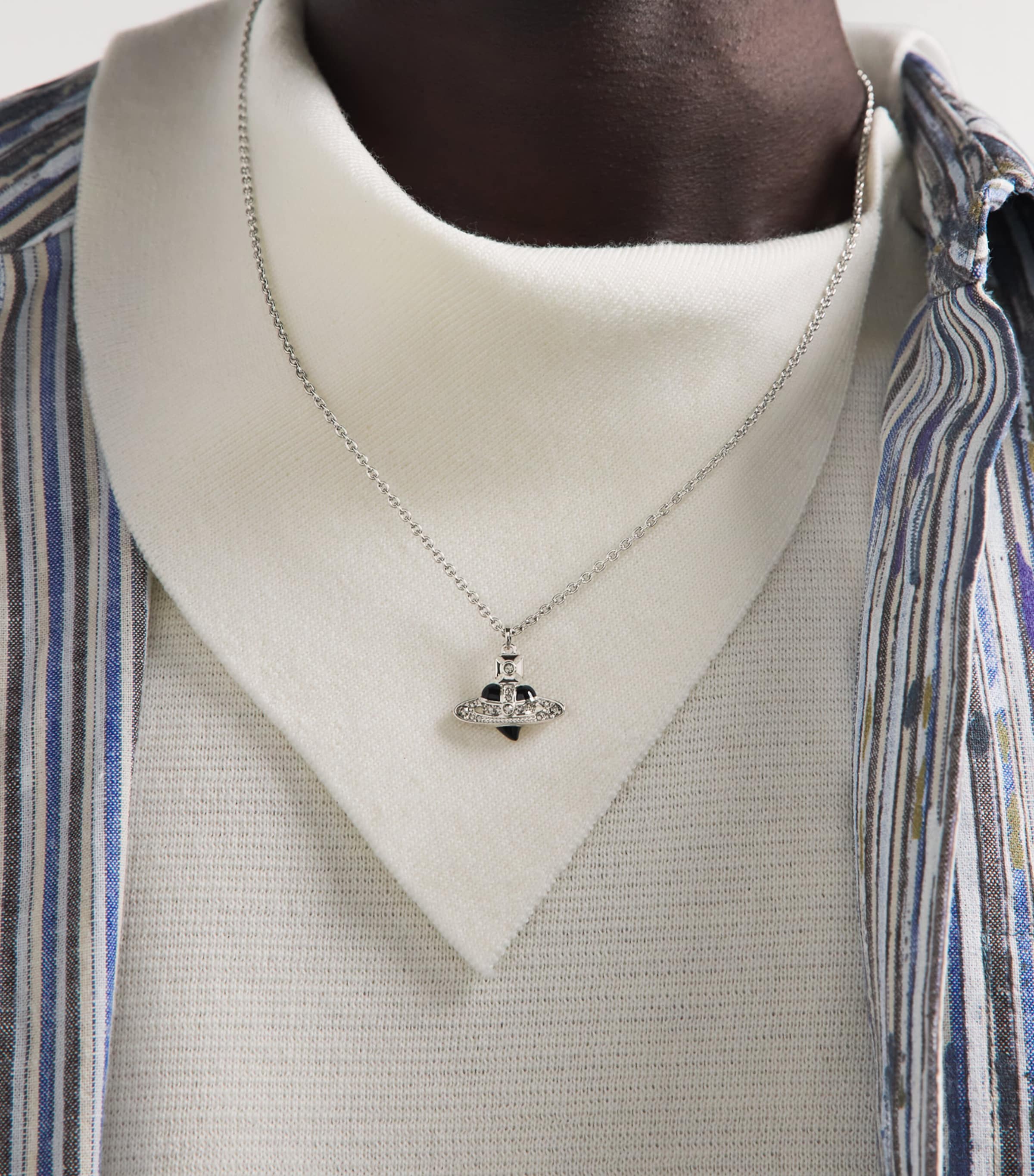 Vivienne Westwood Diamante Heart Necklace Plat/blk Dmn Cr Image 2