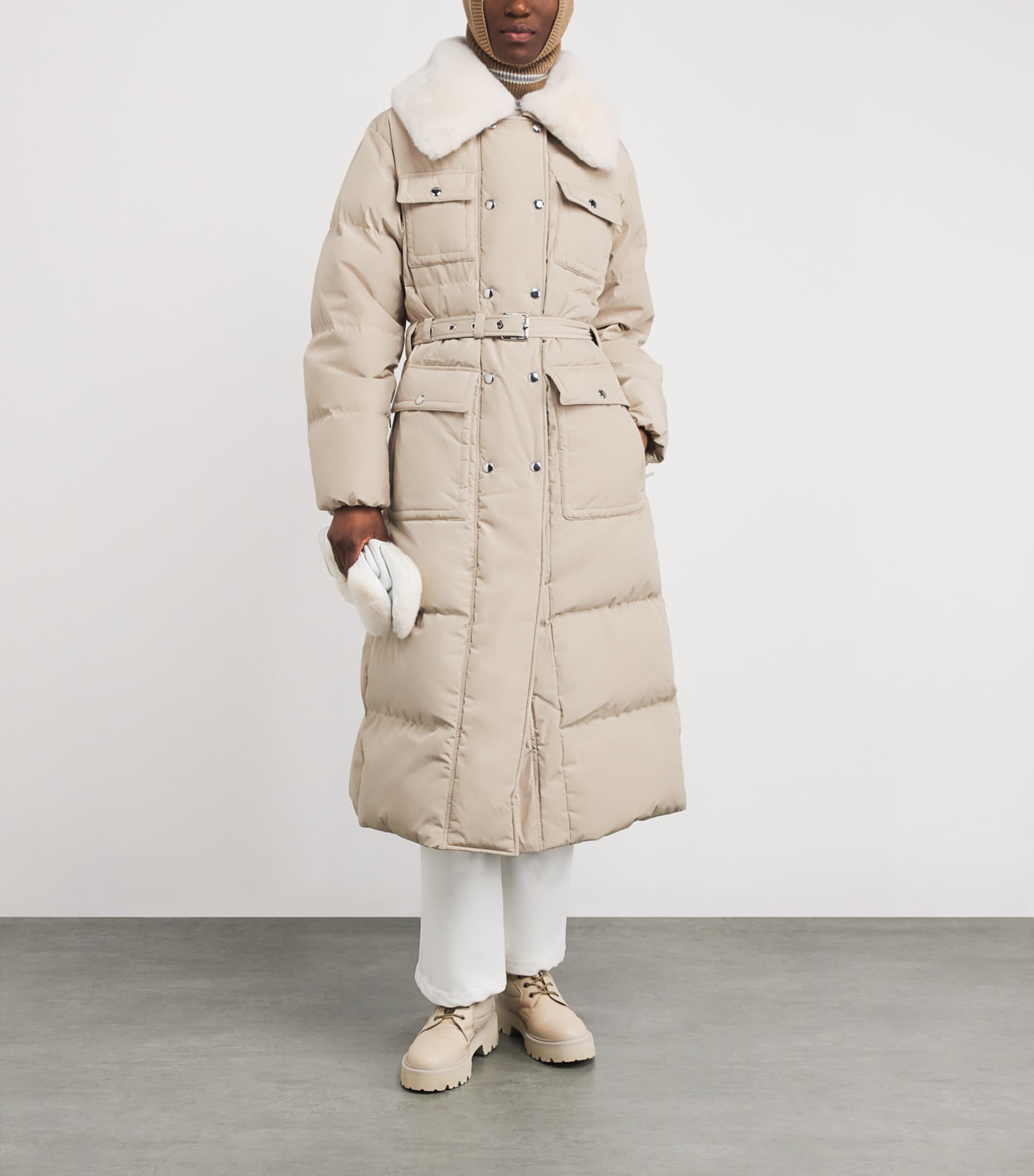 Water-Repellent Vlavi Down Coat 1020LATTE Image 2