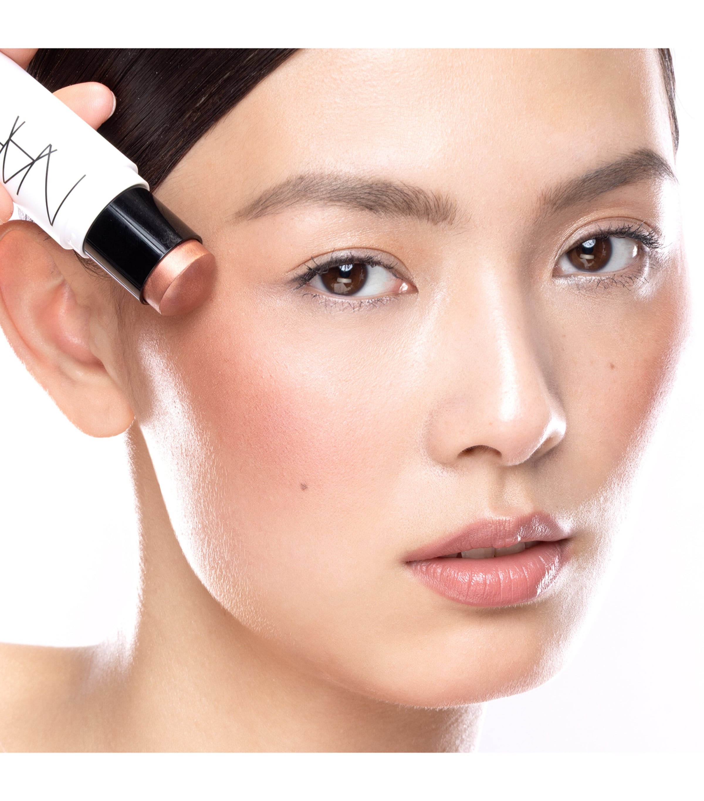 NARS Light Reflecting Luminizing Stick Moonlit Image 6