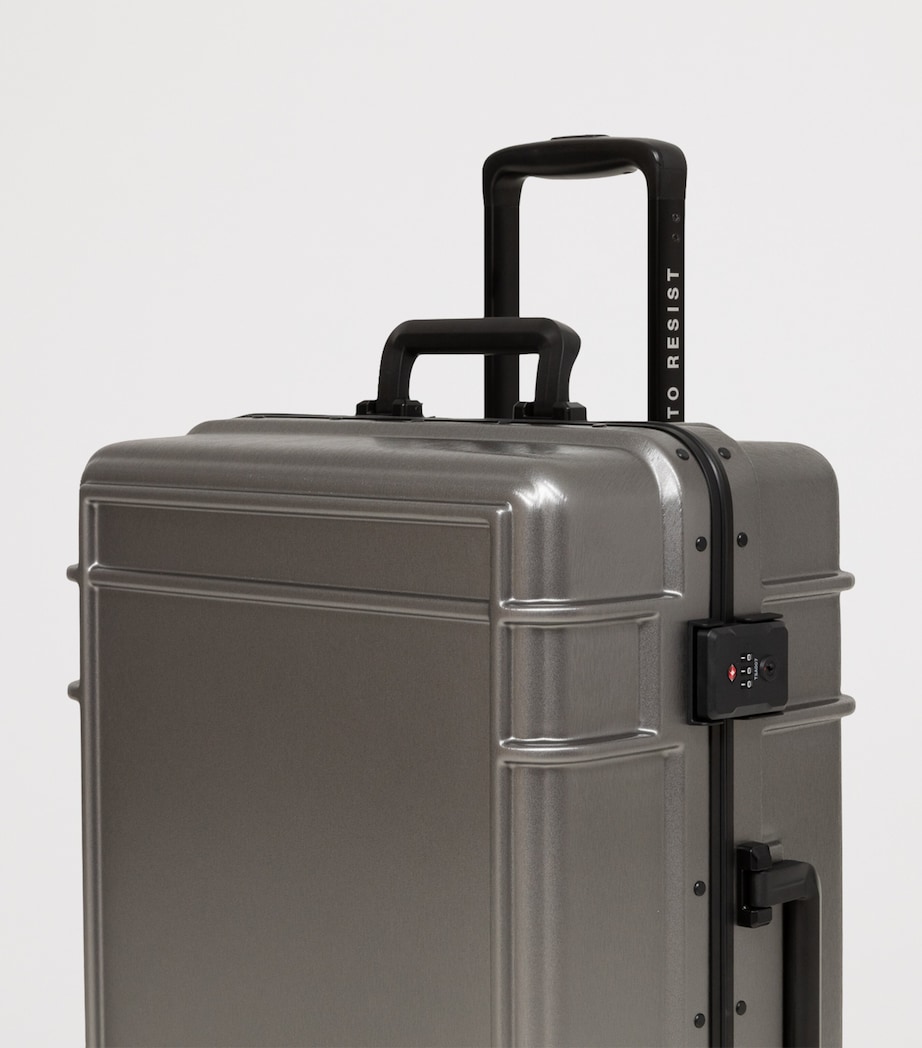 Resist'r Check-In Suitcase (68.5cm) BRUSHED METAL Image 6