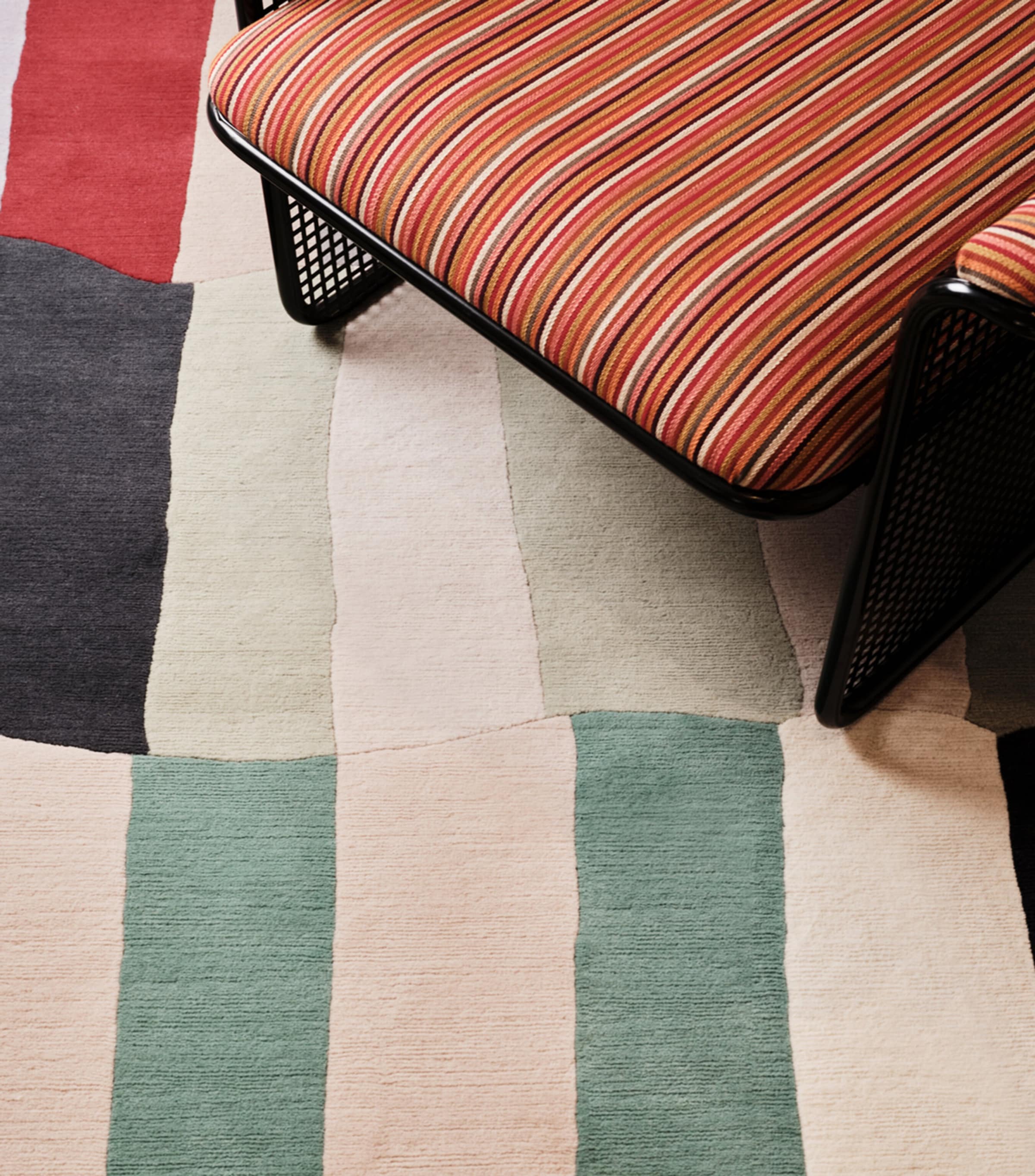 x Paul Smith Parachute Earth Rug (2.74m x 1.83m) MULTI Image 5