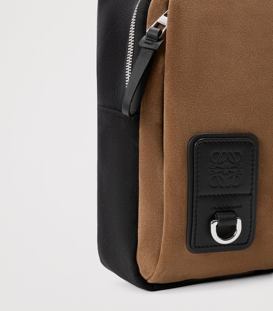 Flex Sling Cross-Body Bag BLACK/DARK GOLD Image 4